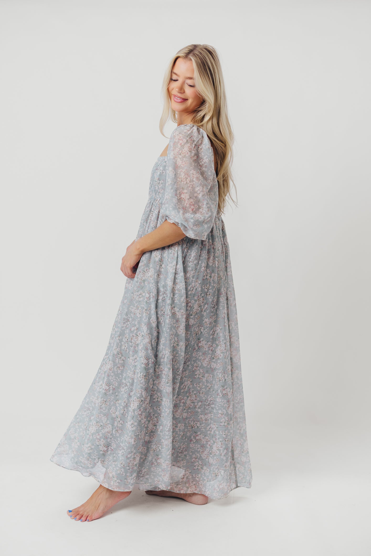 Elegant Sage Green Floral Smocked Maxi Dress for Women - Bump Friendly Maternity & Inclusive Sizing (S-3XL) - Perfect for Summer Weddings, Beach Vacations & Casual Outings