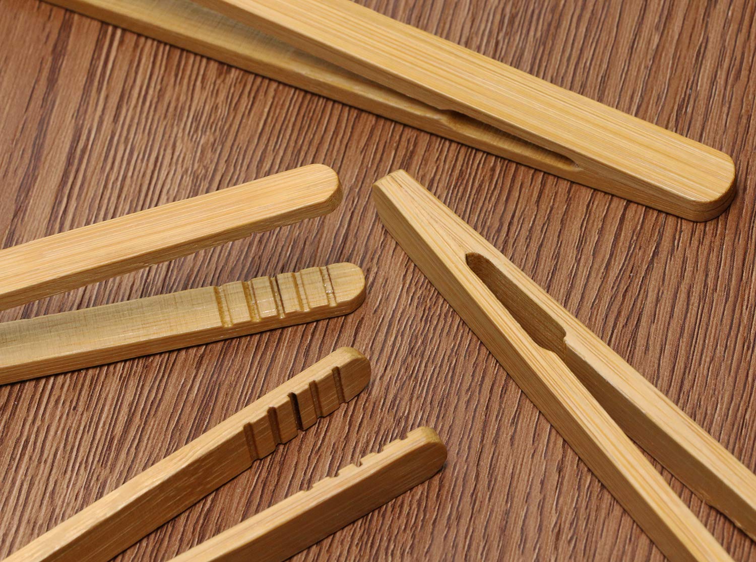 Shapenty 7-Inch Mini Bamboo Kitchen Tongs - Perfect for Toasting Bread, Serving Appetizers, Pickles, Olives, Fruit Salad, Bacon, Meat & Cheese Cubes - Ideal for Tea Parties, Christmas, Weddings & Snack Time (Set of 4)