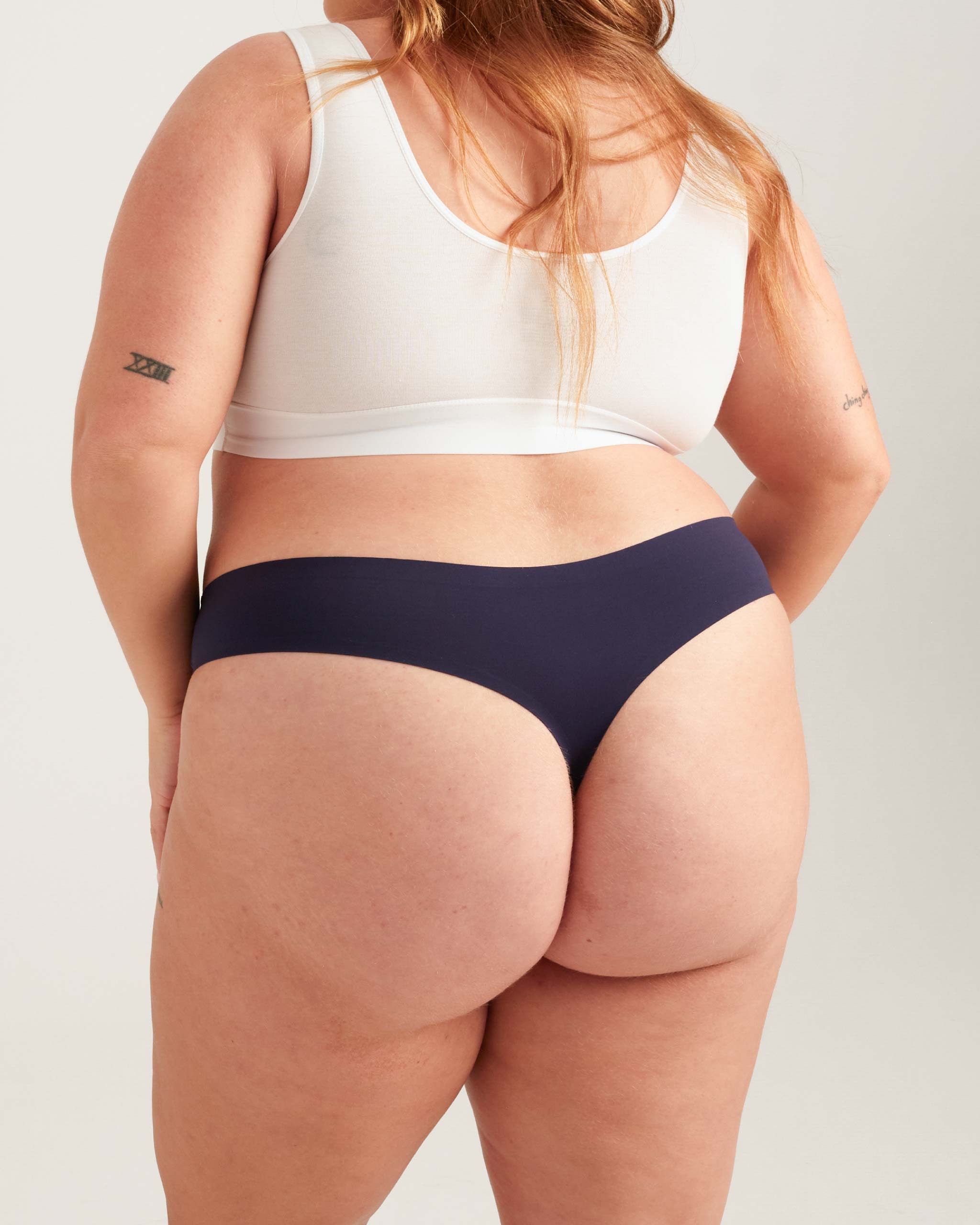 Leakproof Seamless Thong Underwear - Comfortable No Show Panties for Women - Perfect for Yoga, Workout & Everyday Wear