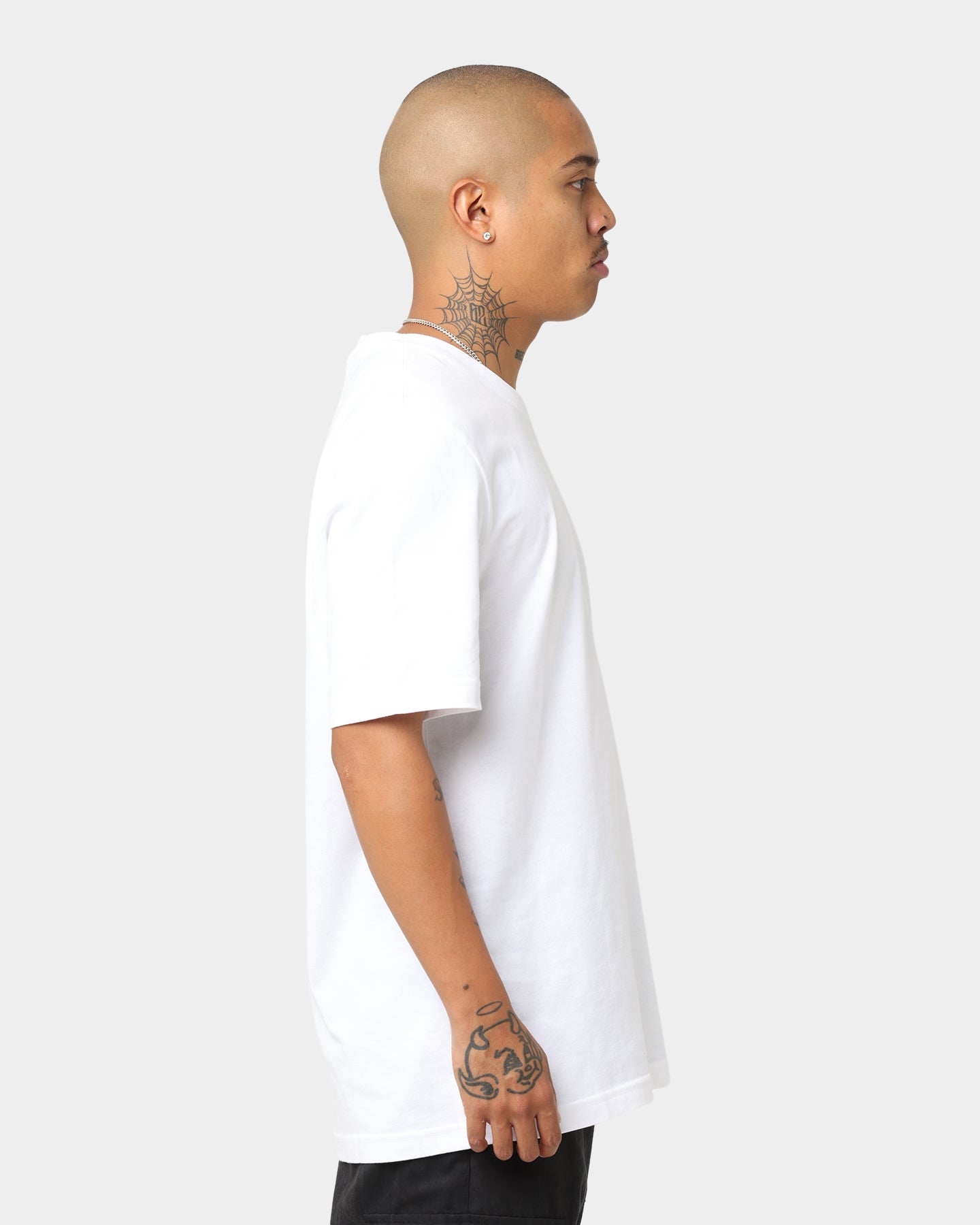 Adidas Club Logo T-Shirt for Men - Classic White Cotton Crew Neck Tee - Perfect for Gym, Casual Wear & Street Style Outfits