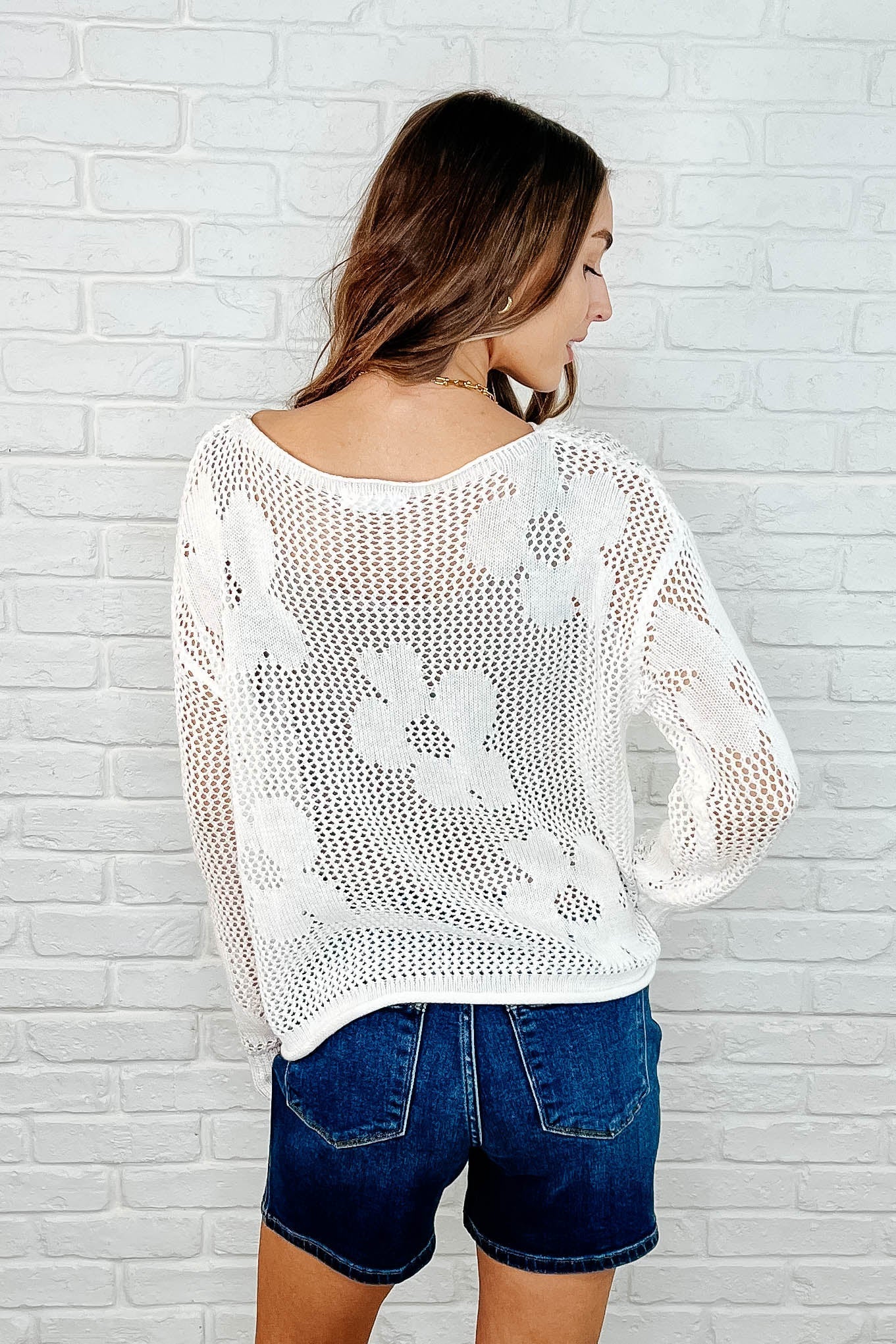 Off White Layering Top for Women - Lightweight Breezy Blouse for Summer & Spring | Perfect for Casual Outfits, Beach Wear & Layering