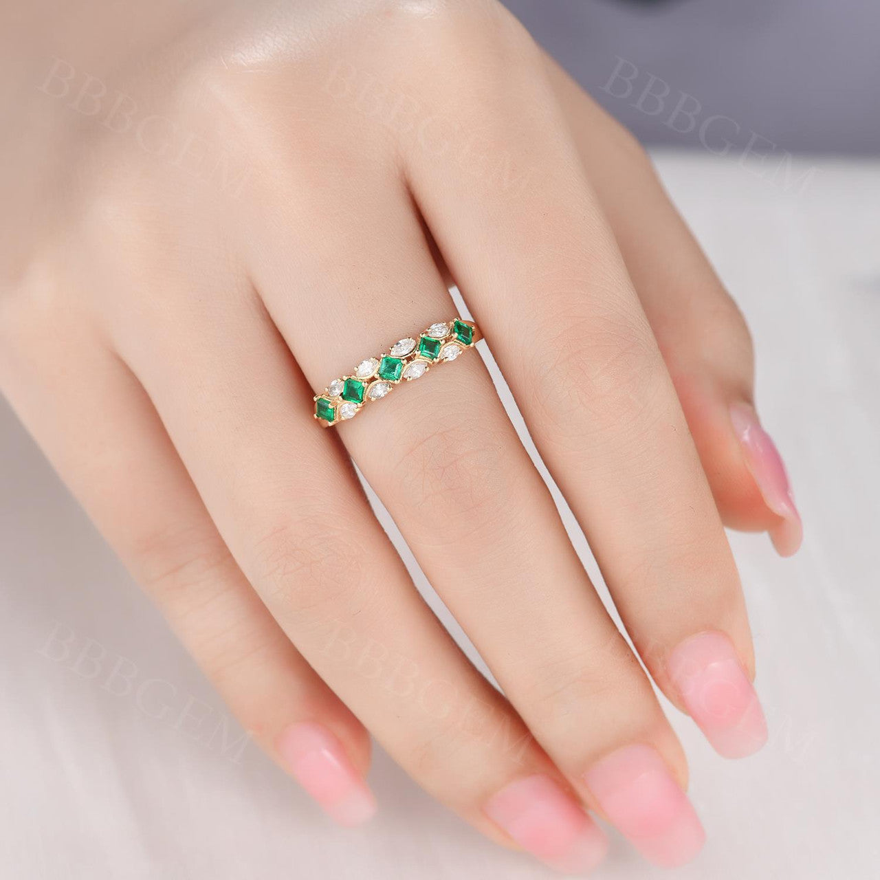 14K Yellow Gold Moissanite & Genuine Emerald Double Row Princess Cut Wedding Band for Women - Elegant Bridal Ring, Anniversary Gift, or Everyday Jewelry