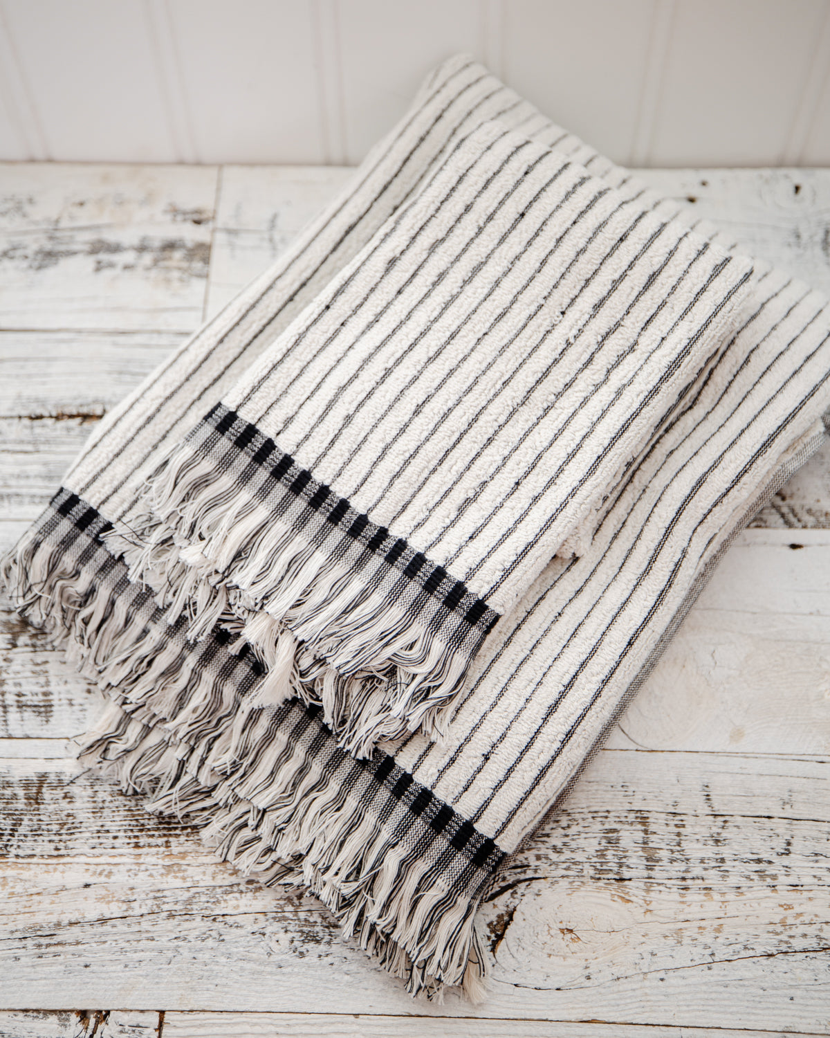 Premium Black Striped Terry Bath Towel & Hand Towel Set - Ultra Soft & Absorbent Cotton Towels for Bathroom, Spa, Pool, Gym & Beach Use