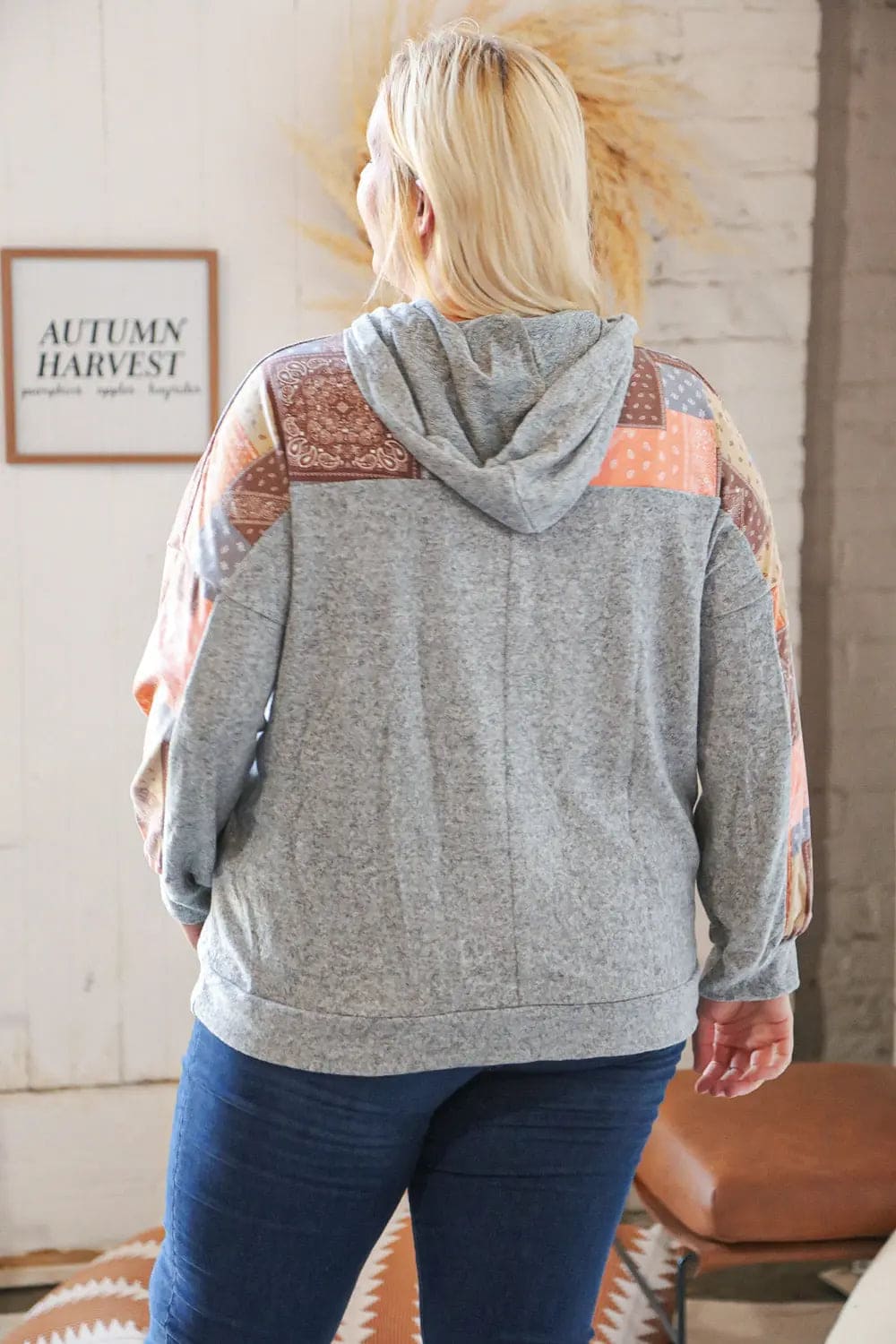 Stylish Harvest Ethnic Patchwork Print Kangaroo Pocket Hoodie for Women - Cozy Fall Fashion Sweatshirt with Pockets | Perfect for Casual Outfits, Autumn Layering & Outdoor Activities