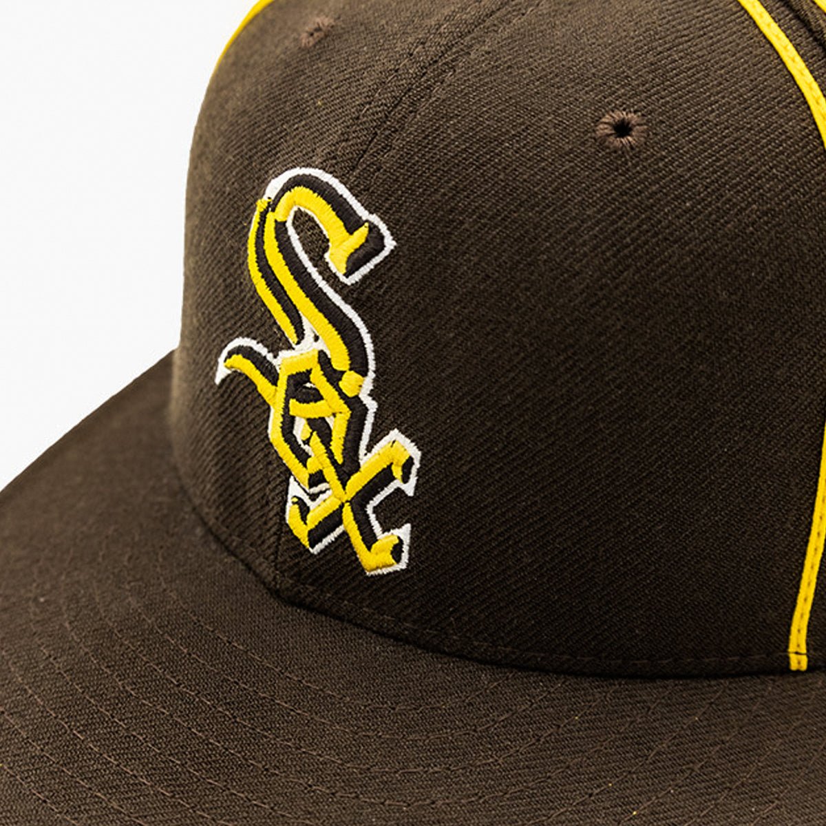 Chicago White Sox MLB 59FIFTY Fitted Baseball Cap - Official Licensed Adjustable Hat for Men & Women - Perfect for Games, Sports, and Casual Wear