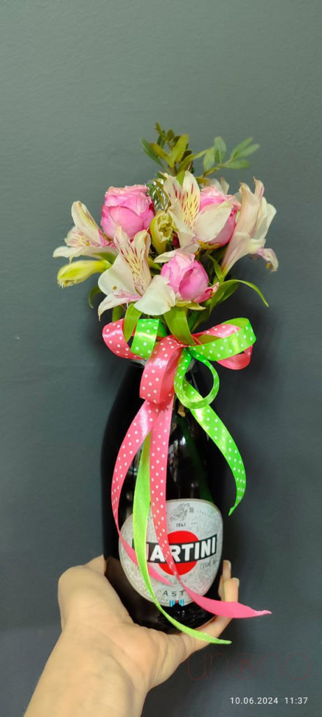 Premium Martini Prosecco Sparkling Wine - Italian DOCG Champagne Alternative for Celebrations, Weddings & Romantic Dinners