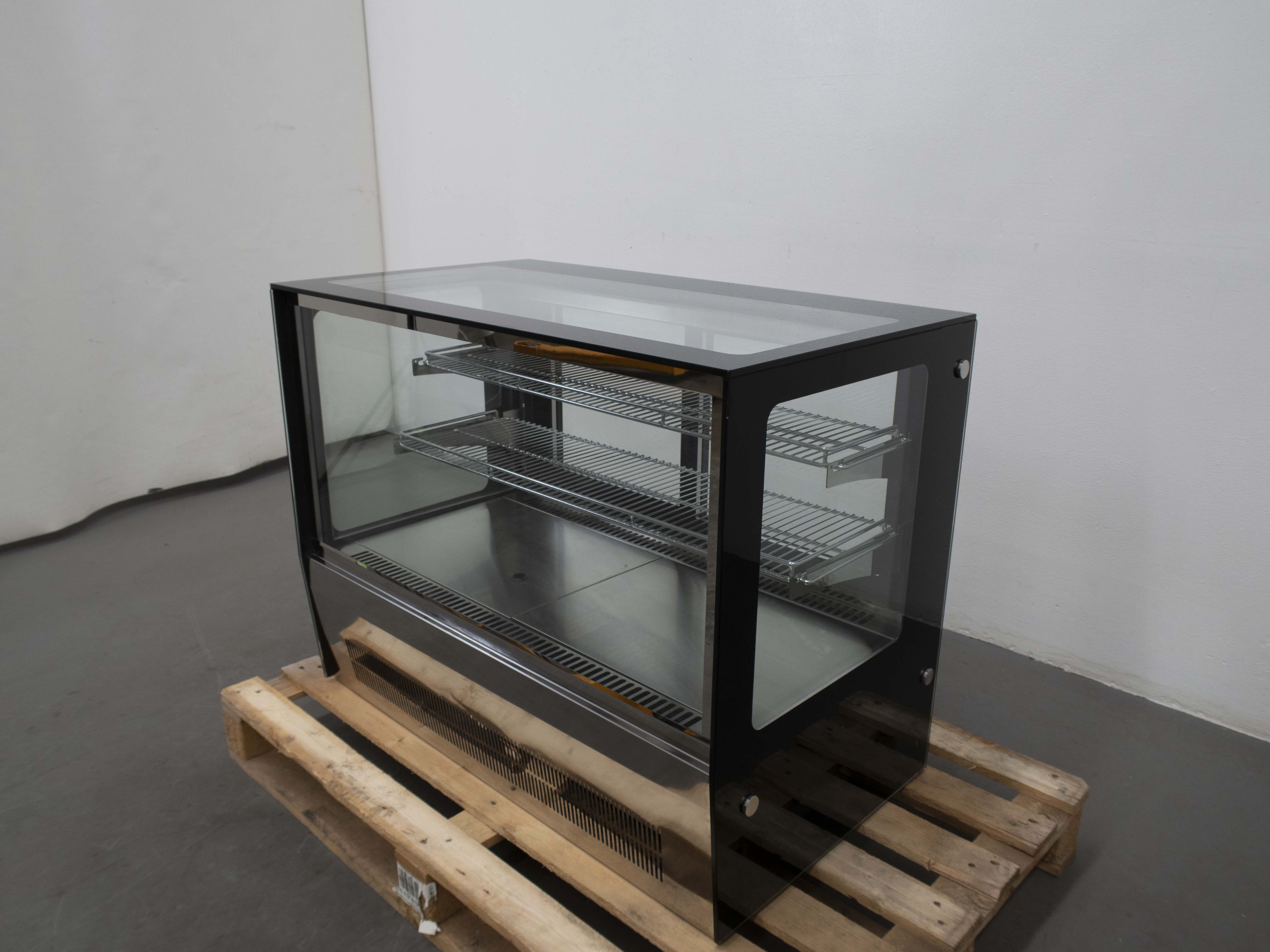 Bonvue GN 900RT Commercial Refrigerated Display Case - 72
