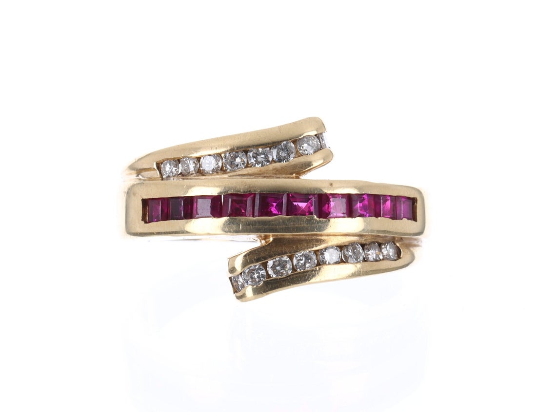 14K Gold Ruby & Diamond Cocktail Ring for Women - Elegant Evening Party Jewelry Gift for Anniversary, Engagement or Special Occasions