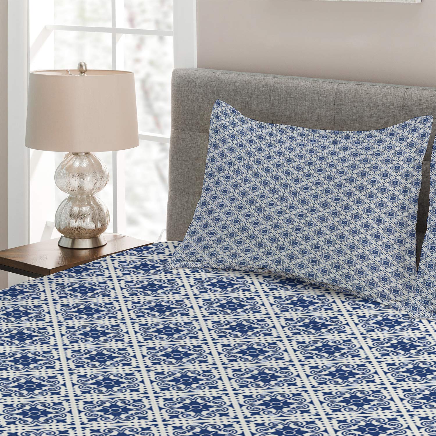 Ambesonne Moroccan King Size 3-Piece Quilted Bedspread Set with 2 Pillow Shams - Floral Oriental Damask Print in Off White & Dark Sky Blue - Luxury Bedding for Master Bedroom, Guest Room & Bohemian Home Decor