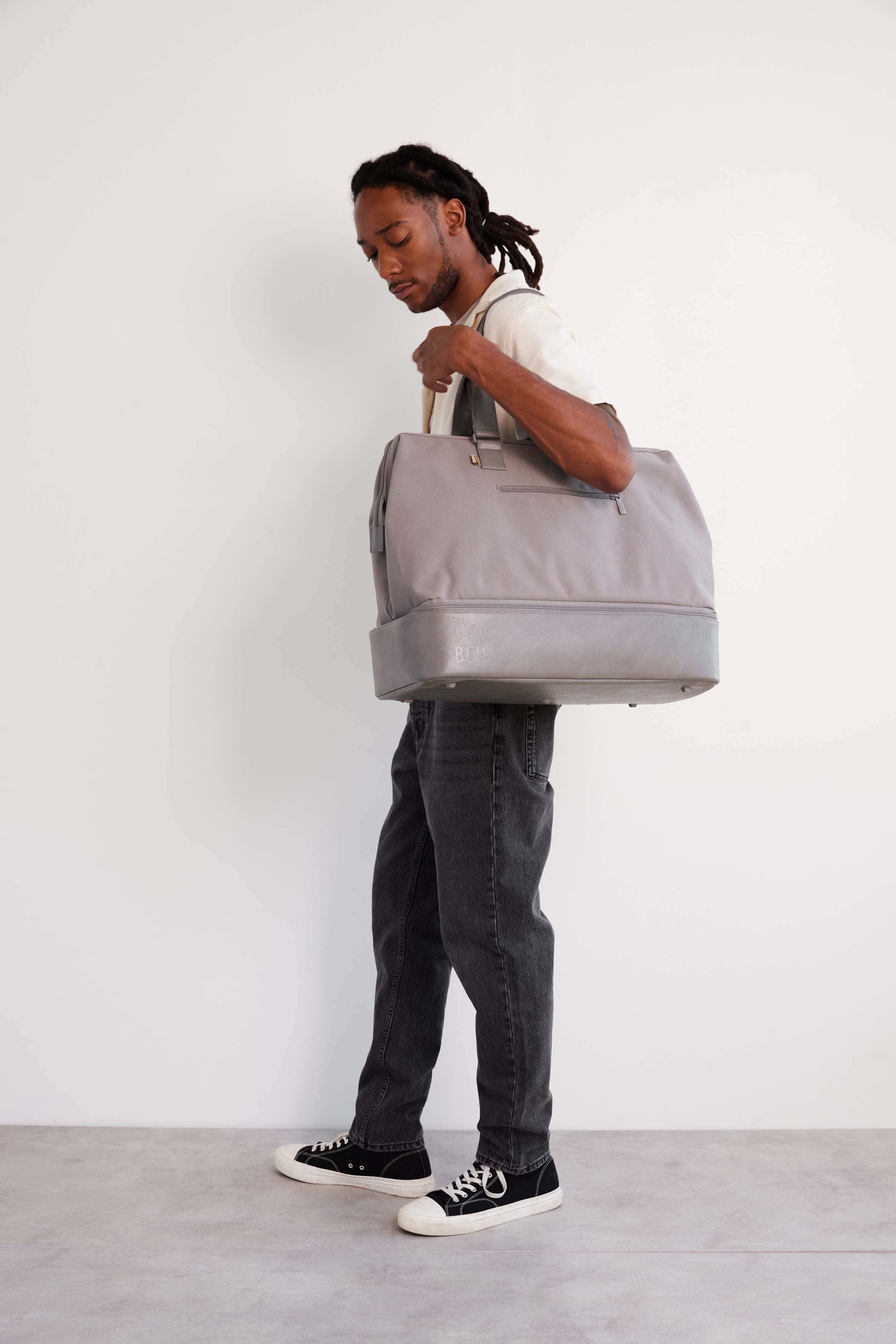 The Weekender Duffle Bag in Grey - Perfect for Travel, Gym & Weekend Getaways | Durable & Stylish Carry-On Luggage