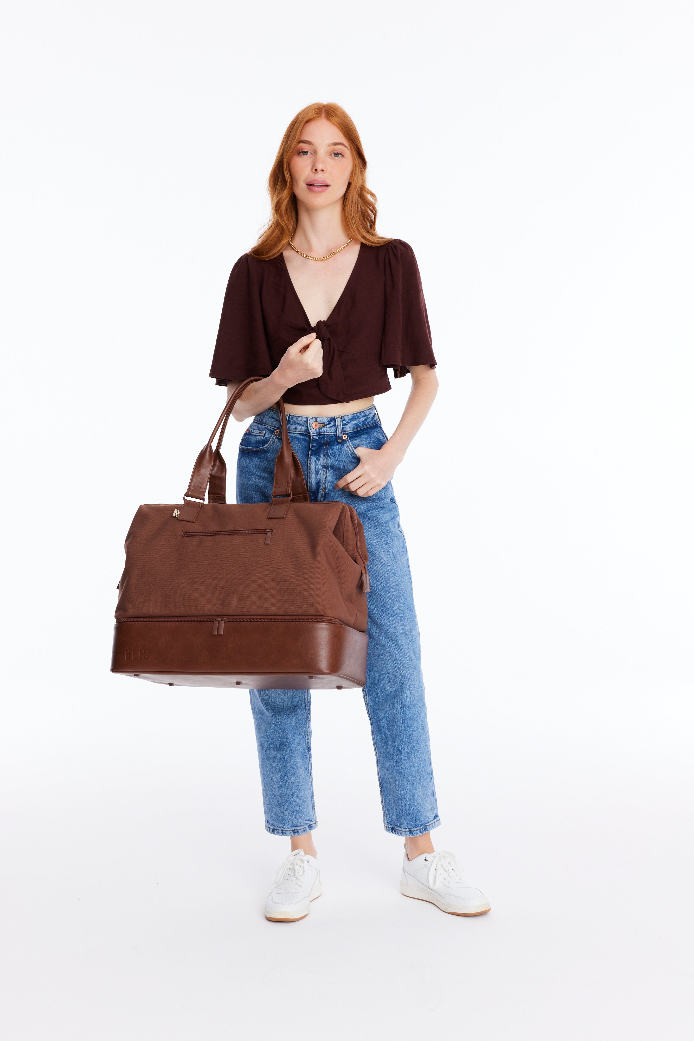 Premium Maple Wood Weekender Bag - Stylish & Durable Travel Duffel for Weekend Getaways, Gym, or Business Trips
