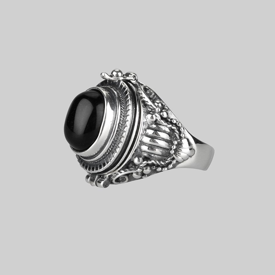 SAROS Silver Poison Trinket Ring with Onyx Stone - Gothic Jewelry for Women, Men's Dark Fashion Accessory - Perfect for Halloween, Cosplay, and Alternative Style Outfits