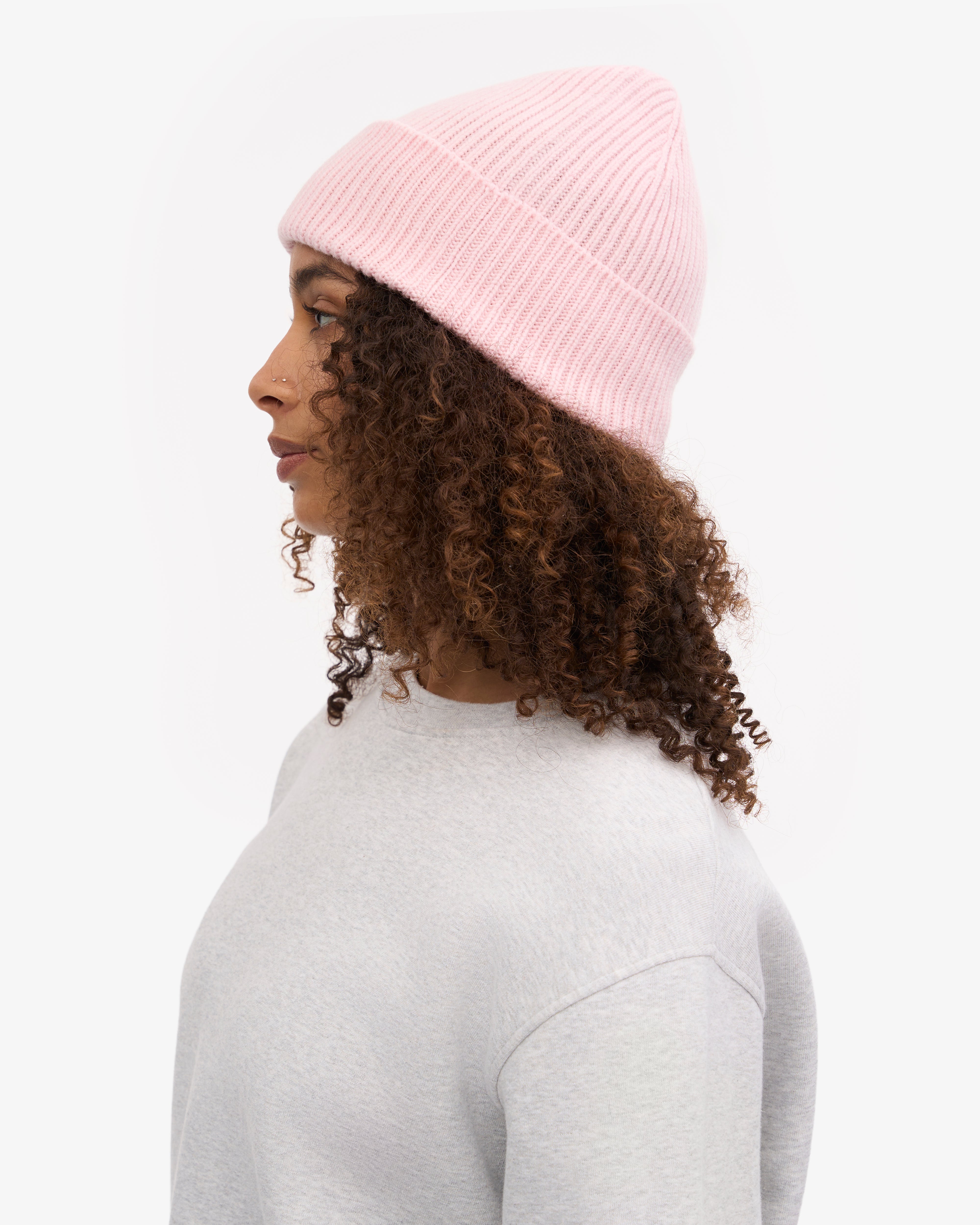 Soft Merino Wool Beanie for Women & Men - Faded Pink Winter Hat - Warm & Breathable for Skiing, Hiking & Outdoor Activities