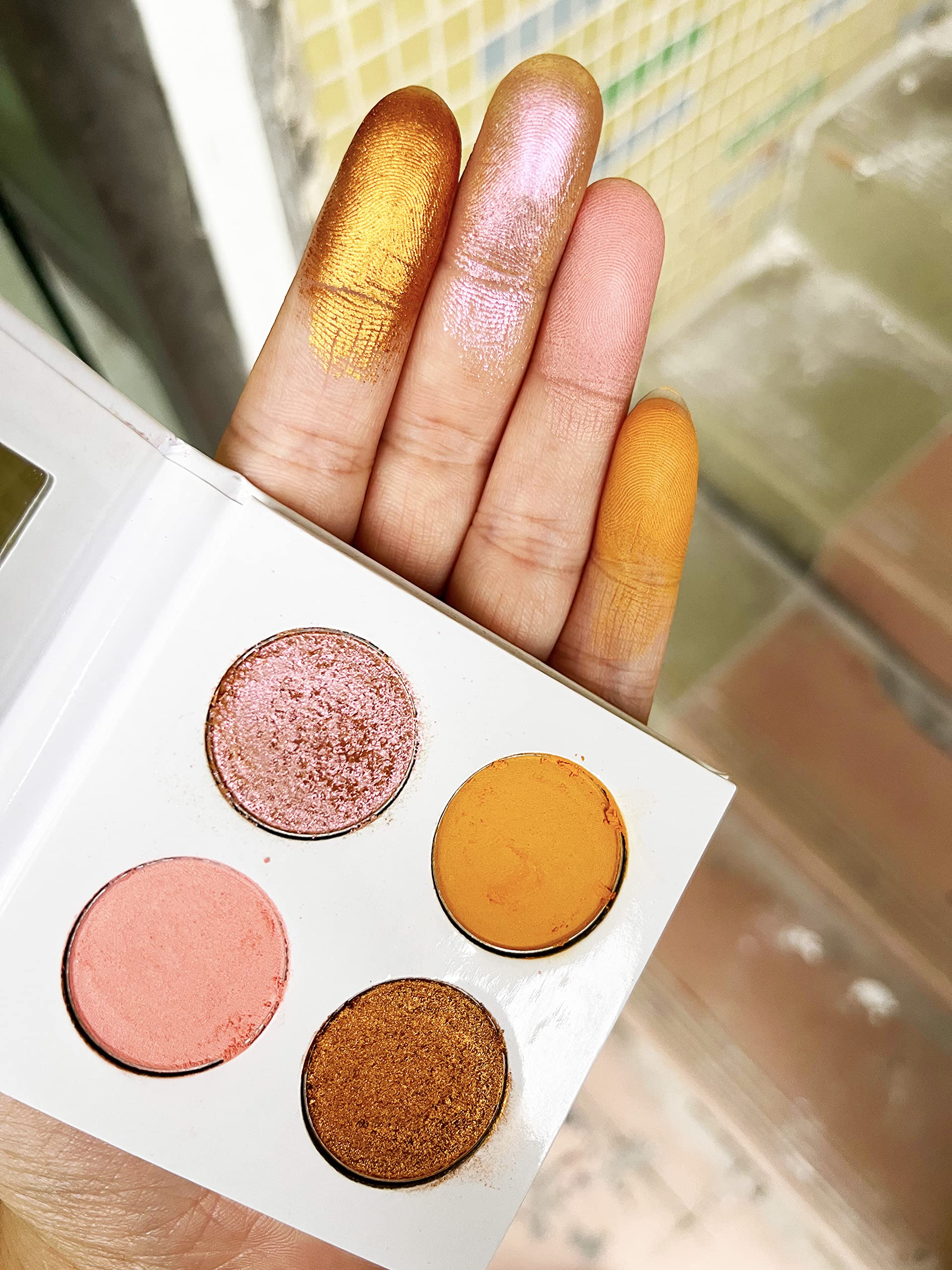 4 Colors Pigmented Eyeshadow Palette - Matte & Duochrome Shades, Creamy Blendable Formula, Long Lasting Natural Makeup for Day & Night Looks | Perfect for Everyday Wear, Parties & Special Occasions