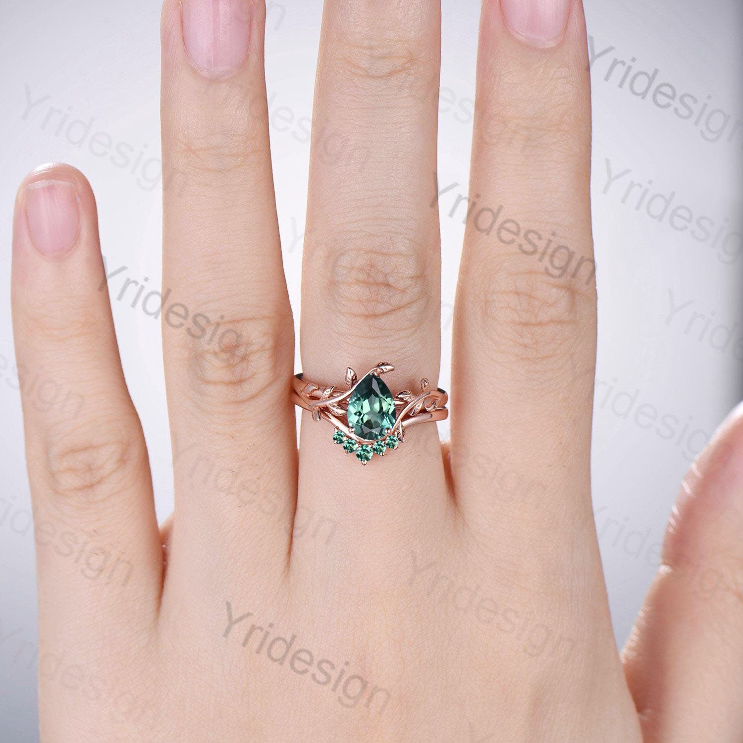 Elegant Teardrop Green Sapphire Solitaire Ring - Nature Inspired Vintage Wedding & Engagement Ring Set for Women - Perfect for Bridal, Anniversary, and Special Occasions