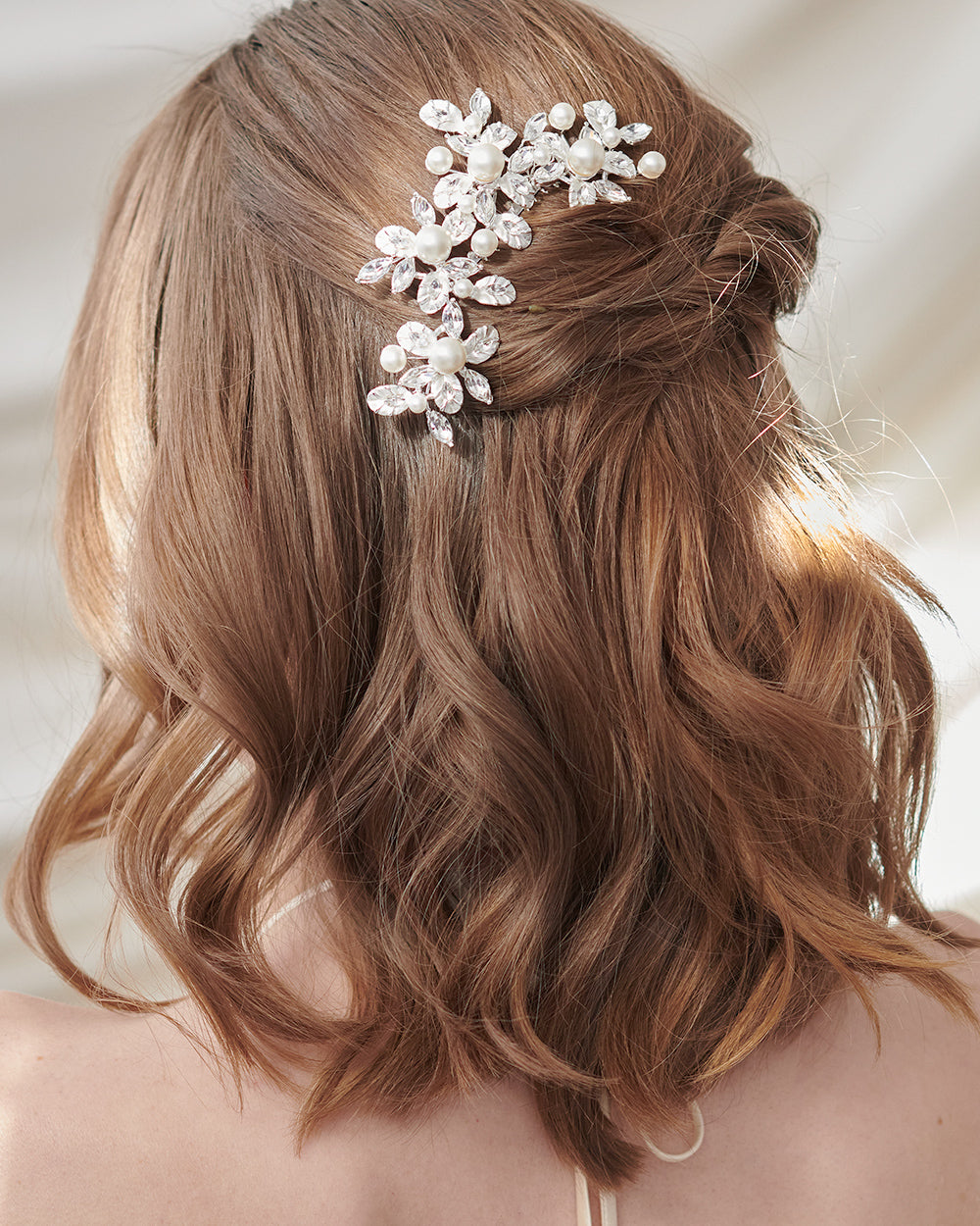Livia Pearl Hair Comb - Elegant Pearl Embellished Hair Accessory for Women | Perfect for Weddings, Prom, Parties & Special Occasions
