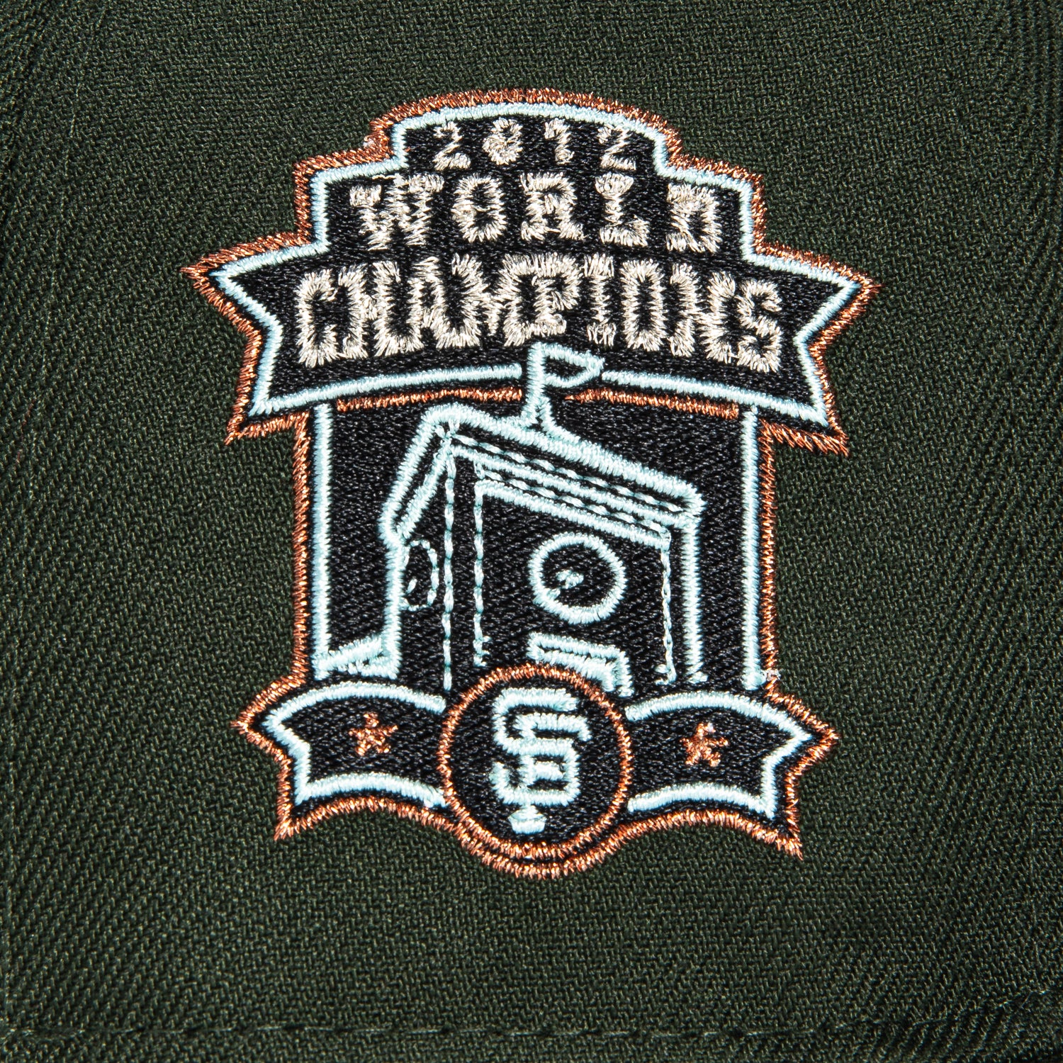 New Era 59Fifty San Francisco Giants 2012 World Series Champions Patch Hat - Green, White & Metallic Copper | MLB Baseball Cap for Fans & Collectors | Perfect for Games, Tailgating & Sports Memorabilia Display