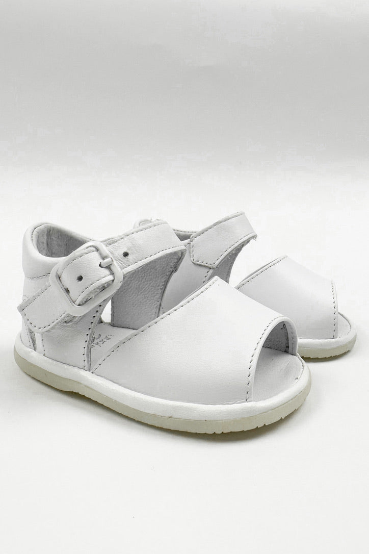 Sierra White Leather Sandals for Women - Comfortable Summer Beach Sandals with Cushioned Footbed - Perfect for Vacation, Walking & Outdoor Activities