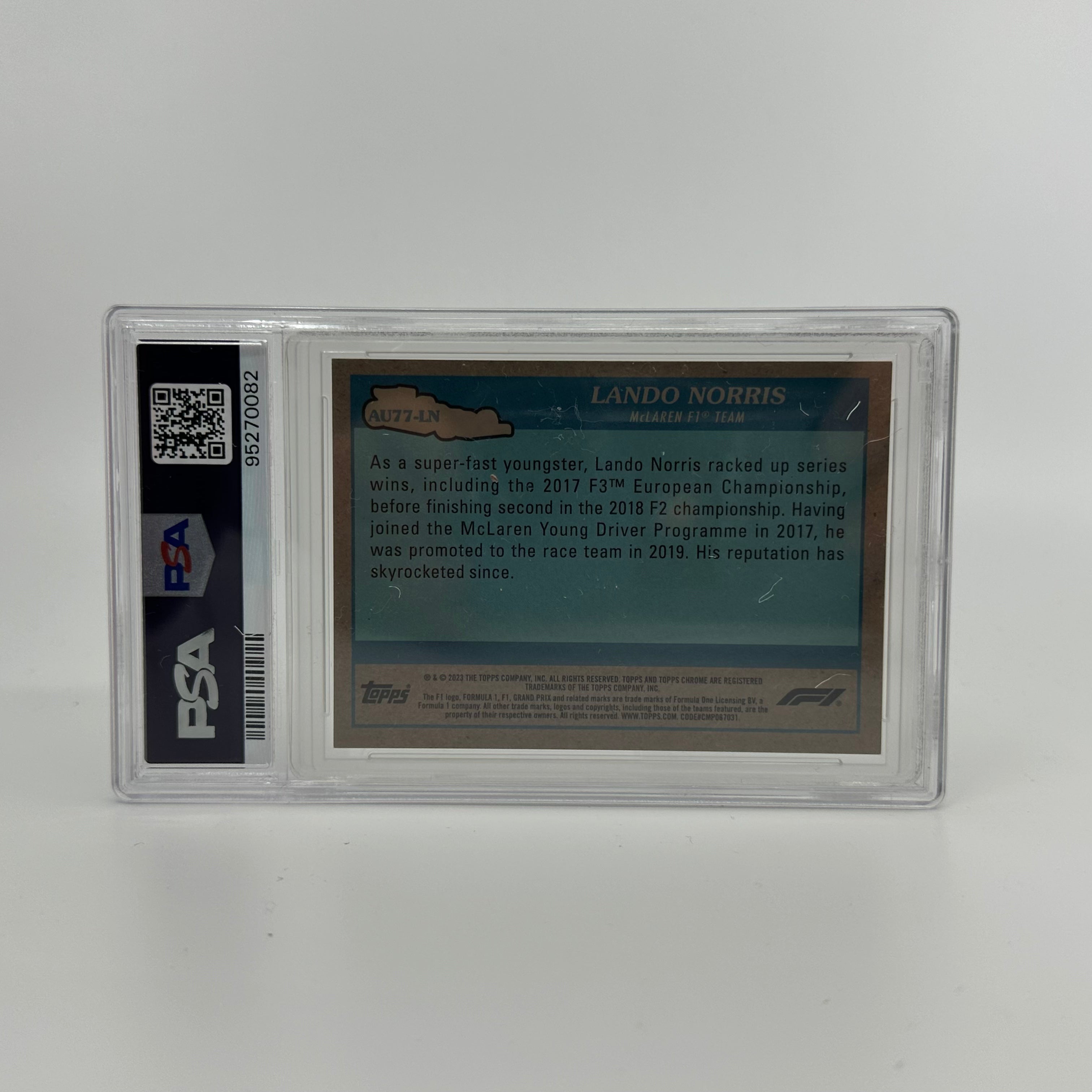 2023 Topps Chrome Lando Norris #AU77 LN Gold Parallel PSA 8 (34/50) - Perfect for F1 Collectors and Racing Fans Display