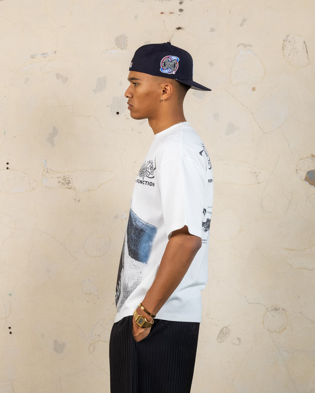 404 Riptide Vintage T-Shirt - Soft Cotton Retro Graphic Tee for Men & Women - Off White - Perfect for Casual Wear, Street Style & Music Festivals
