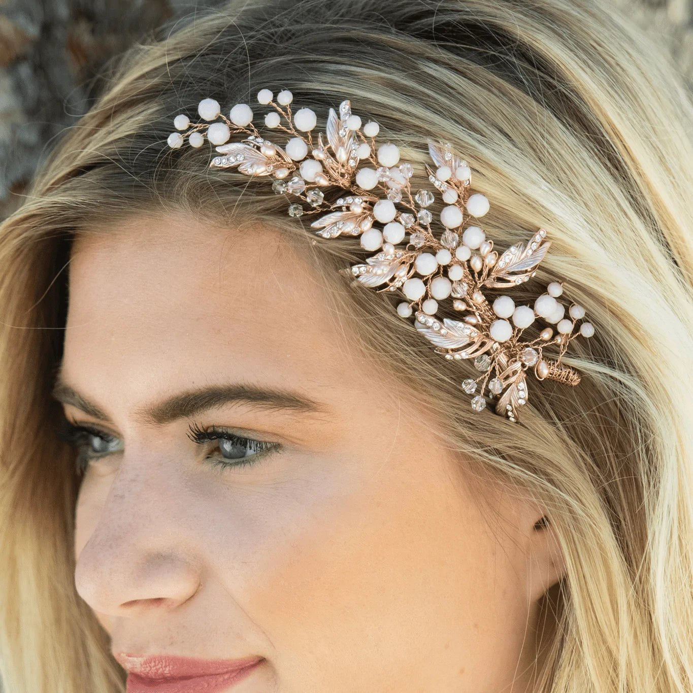 Elegant Rose Gold Bridal Hair Comb with Swarovski Crystals & Blush Pearls - Perfect for Weddings, Prom, and Special Occasions
