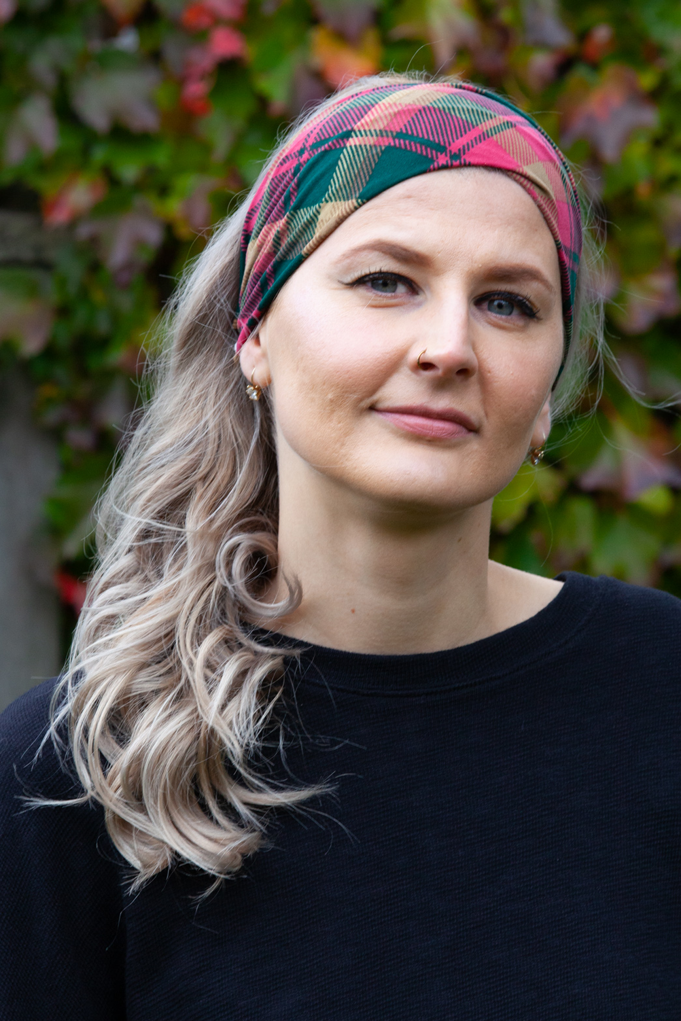 Super Soft Maple Leaf Tartan Headband - Cozy & Stylish Hair Accessory for Women & Girls - Perfect for Fall, Winter & Holiday Outfits