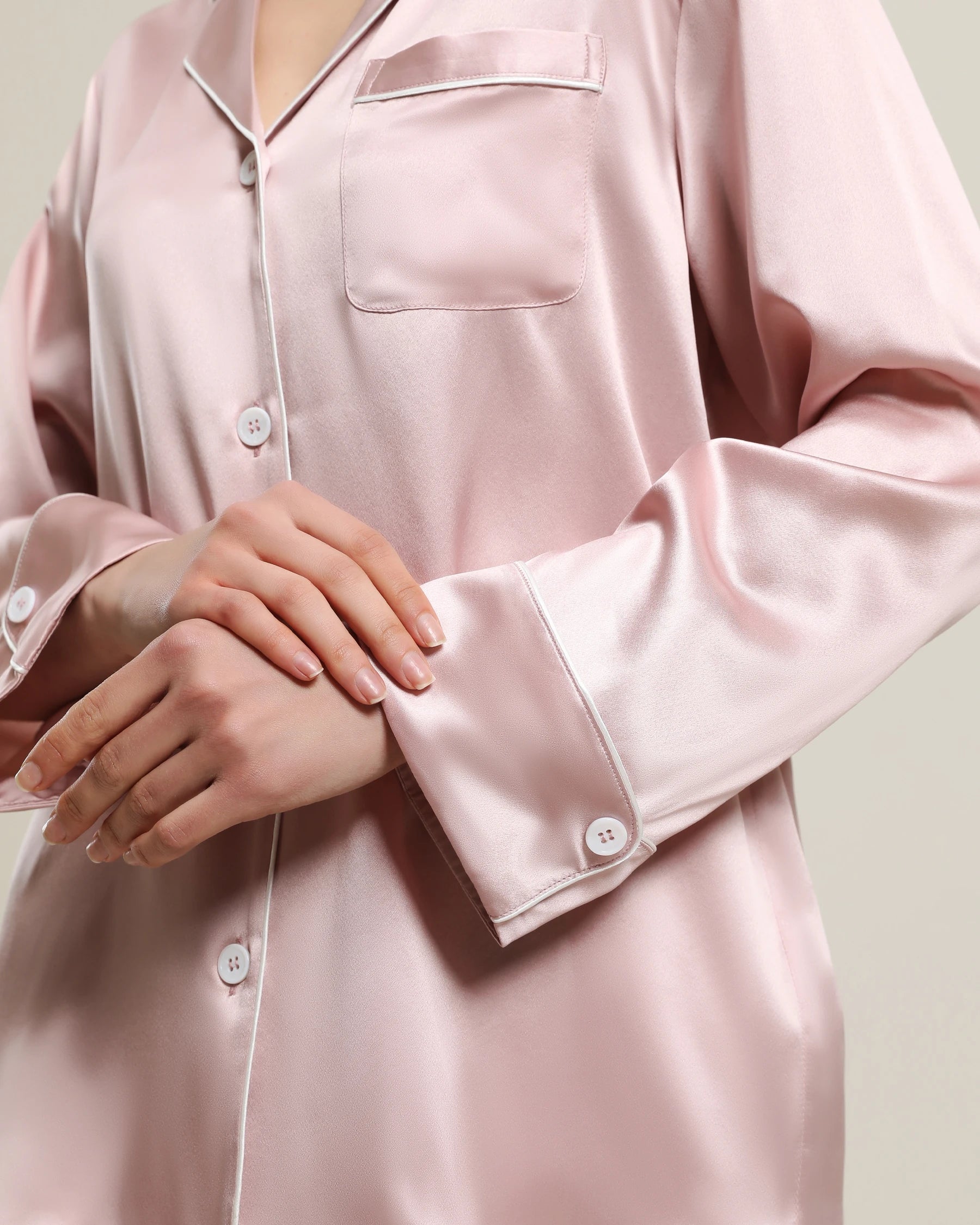 22 Momme Classic Silk Pajamas Set for Women - Luxurious 100% Mulberry Silk Sleepwear - Soft & Breathable Nightwear for Comfortable Sleep & Relaxation at Home