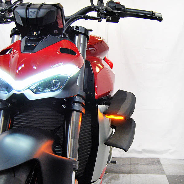 Ducati Streetfighter V4 & V2 Front Turn Signals LED Indicators - Compatible with 2020-Present Models - Perfect for Motorcycle Customization & Safety Upgrades