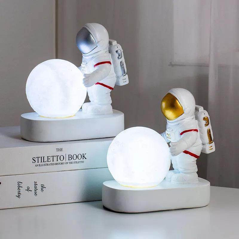 Astronaut Night Lamp - 3D LED Space-Themed Night Light for Kids Room, Nursery & Bedroom Decor - Perfect for Bedtime, Relaxation & Creating a Cozy Atmosphere