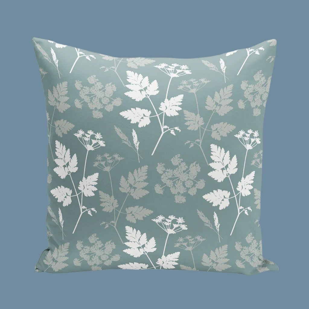 Premium Cow Parsley Print Throw Pillow Covers - Soft Decorative Cushions for Living Room, Bedroom & Sofa - Home Decor Accent