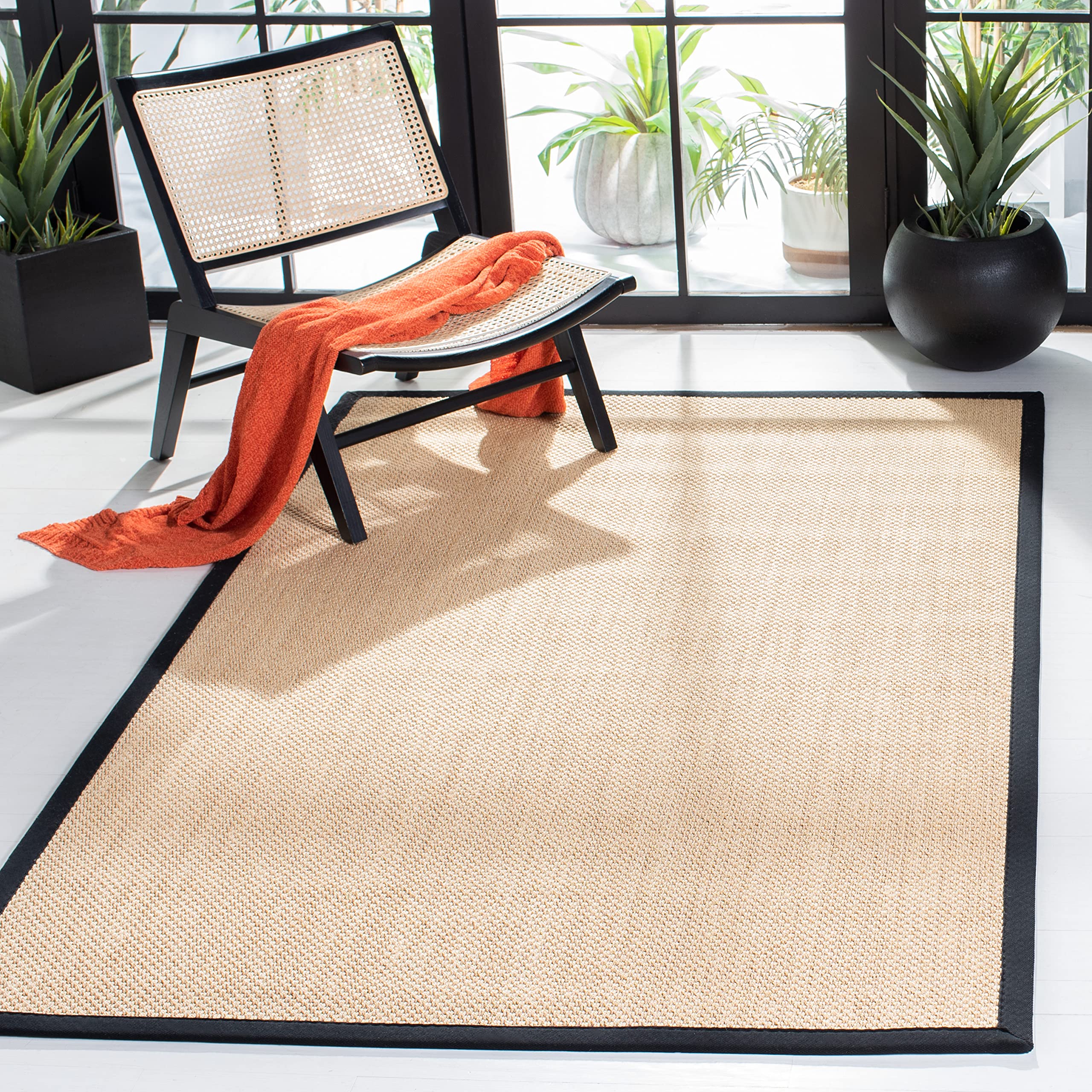 SAFAVIEH Natural Fiber Collection 6' x 9' Area Rug - Maize & Black Sisal Border Design, Easy Care & Durable for High Traffic Areas | Perfect for Living Room, Bedroom, Office & Entryway (NF141A)