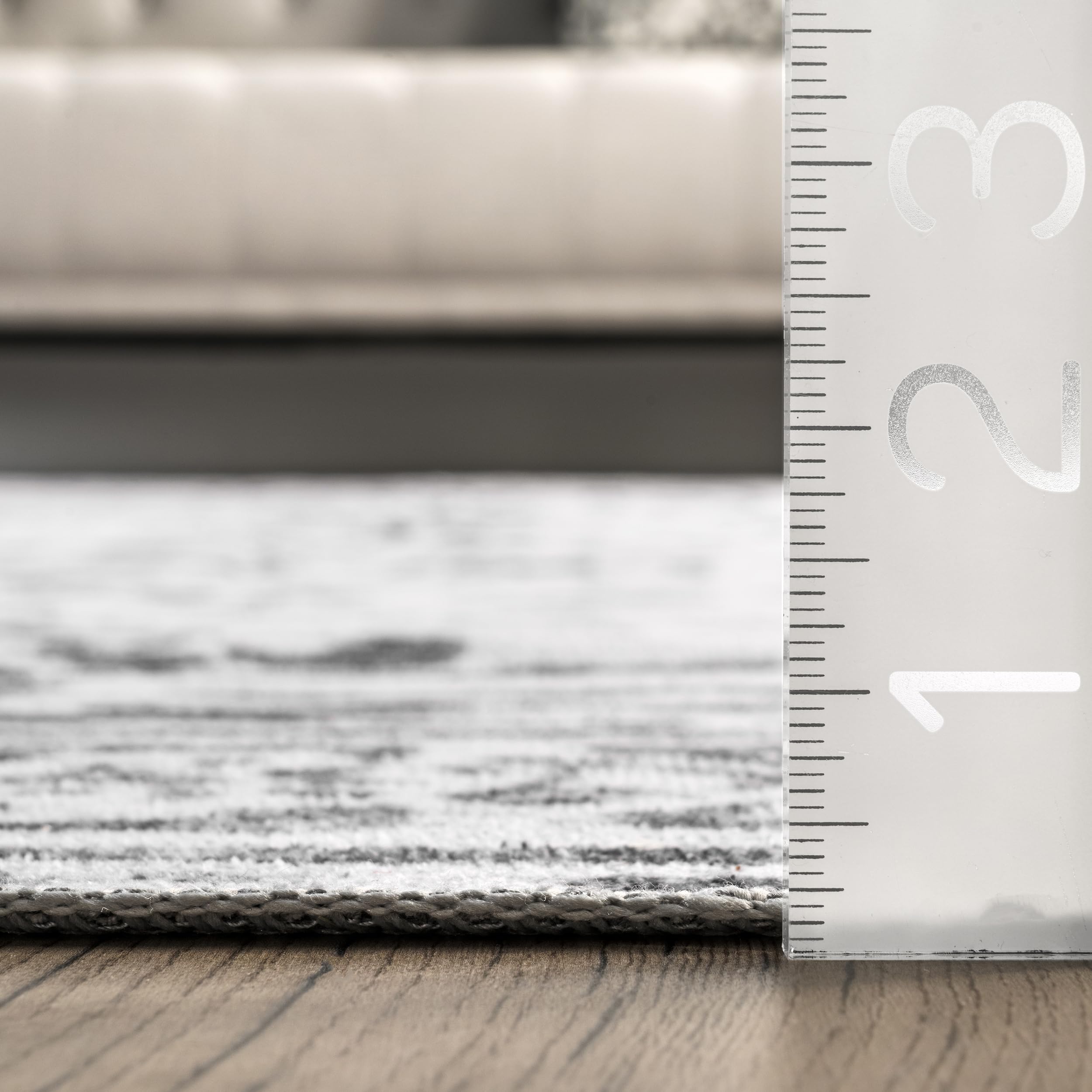 nuLOOM 5' x 8' Washable Area Rug - Stain Resistant & Non-Slip Backing - Low Profile Living Room, Bedroom, Dining Room Rug - Perfect for High Traffic Areas & Pet-Friendly Homes - Bess Ivory Design