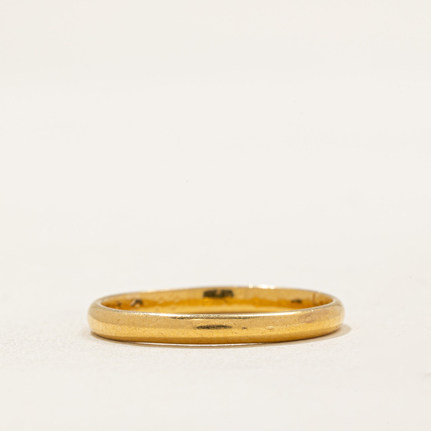 Vintage 22k Yellow Gold Wedding Band Ring - 2.35mm Wide, Size 7.75 - Classic Pseudo Hallmarked Design for Men & Women - Perfect for Anniversaries, Engagements & Special Occasions