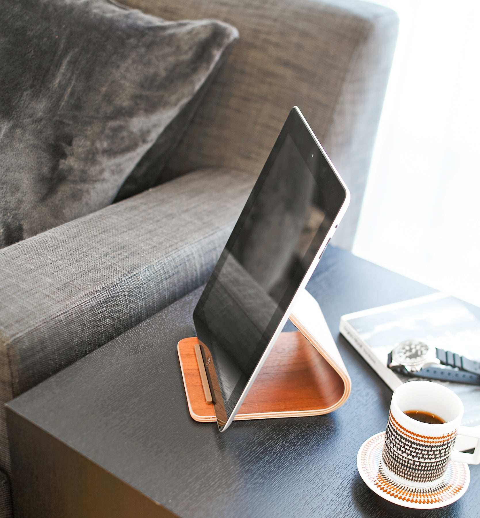Premium Wooden Tablet Stand Holder - Adjustable & Sturdy for iPad, Kindle, and Smartphones - Perfect for Home, Office, and Travel Use