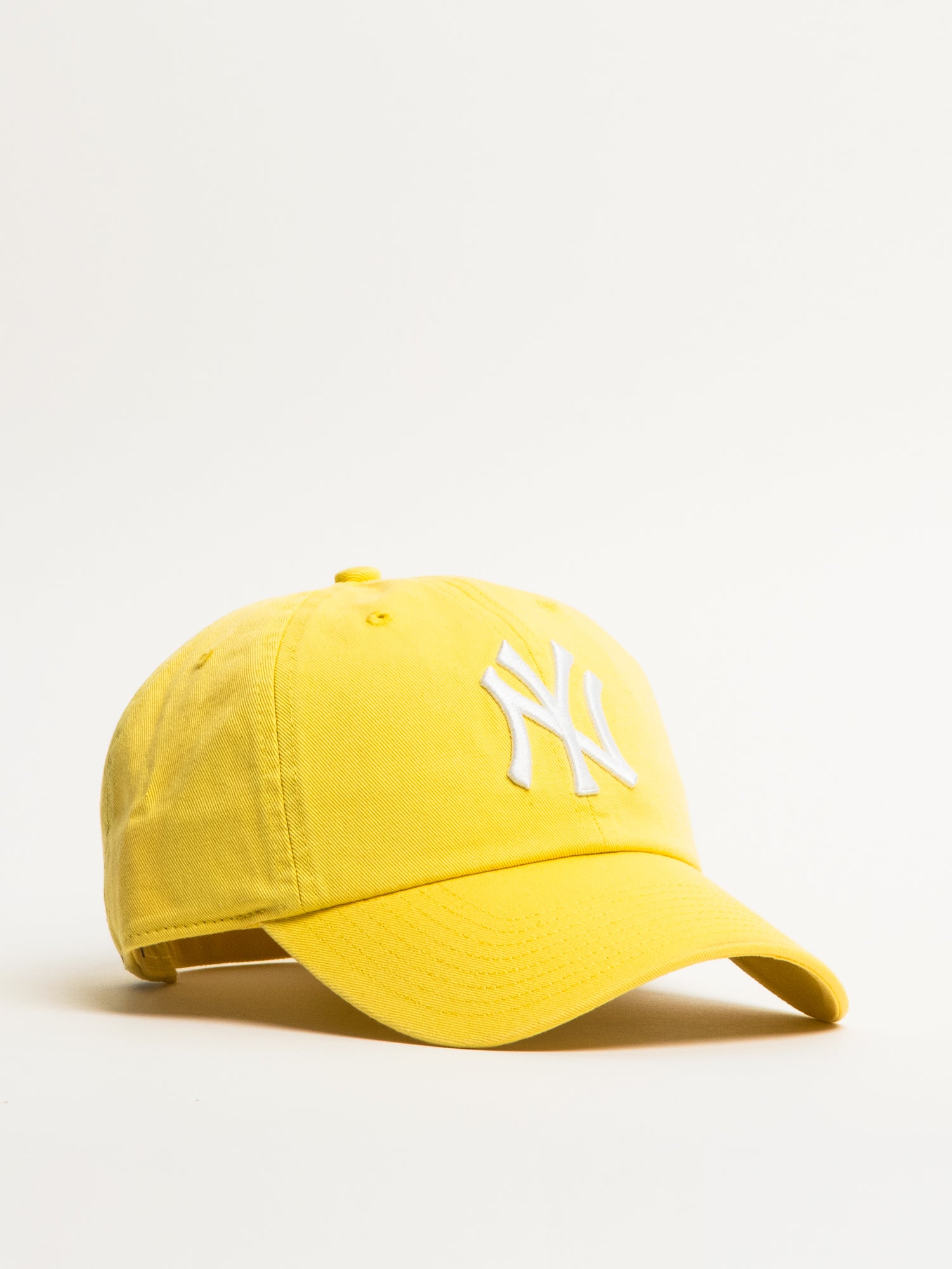 47 Brand MLB Clean Up Cap - New York Yankees Adjustable Baseball Hat for Men & Women - Perfect for Games, Fan Gear, and Everyday Wear