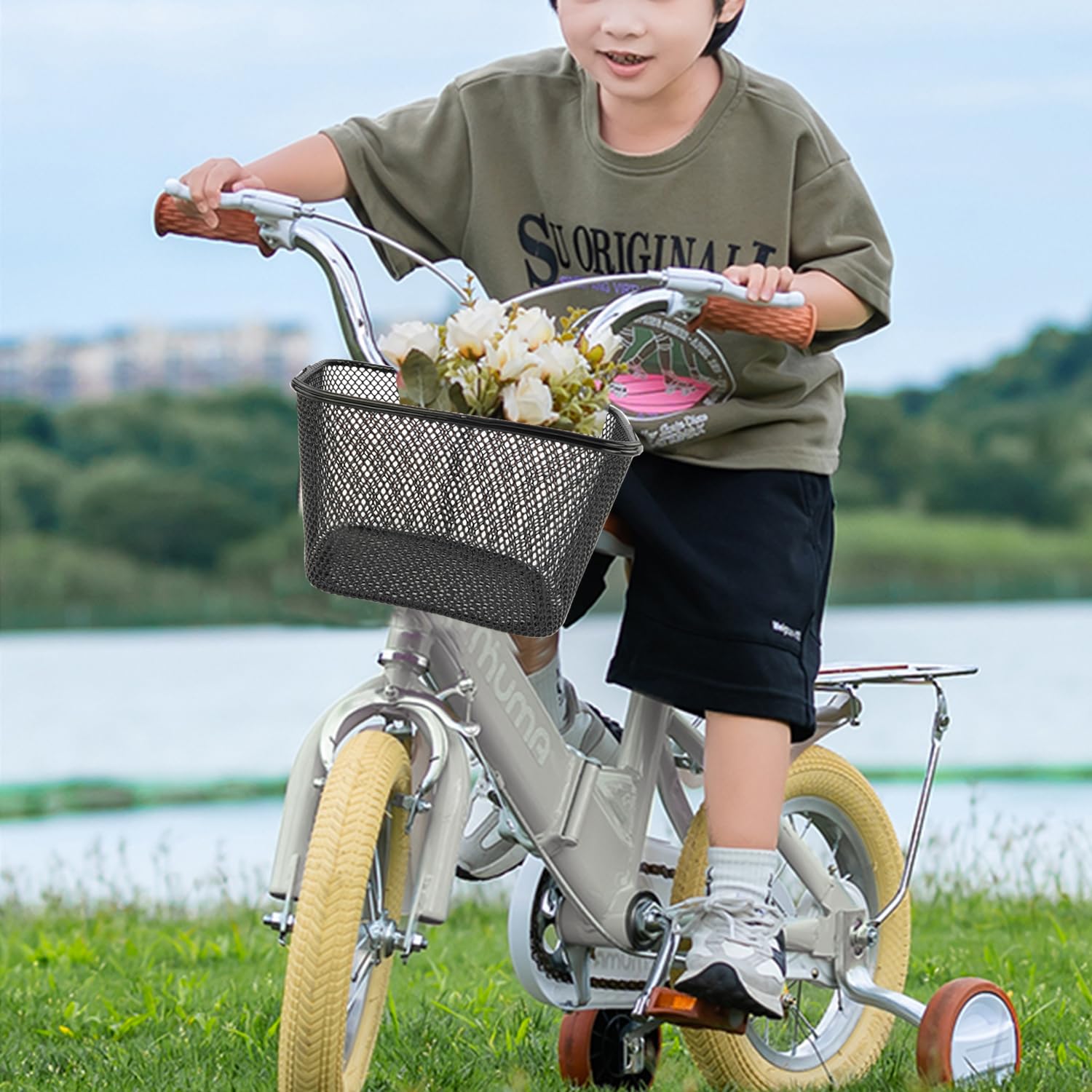 MKUERO Kids Bike Basket - Waterproof Metal Wire Front Bicycle Basket for Boys & Girls - Fits Most Children's Bikes & Tricycles - Perfect for School Commutes, Picnics & Outdoor Adventures