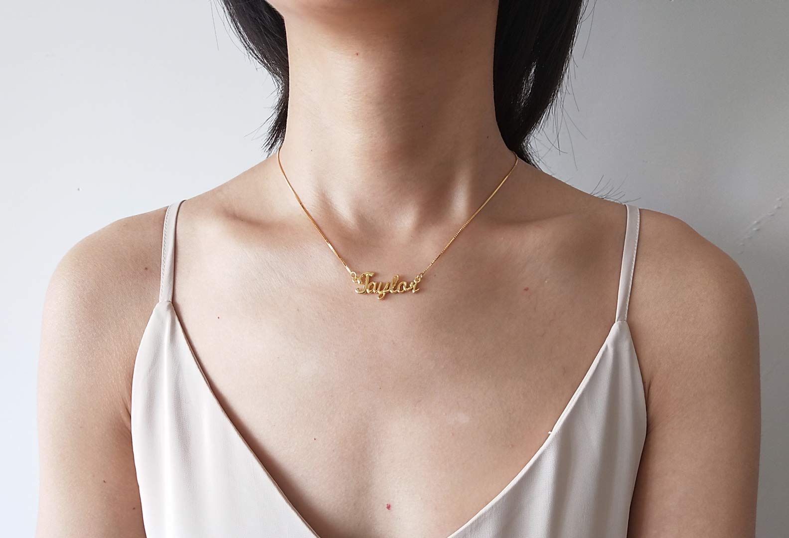 Custom Name Necklace Personalized Jewelry for Women - Unique Gift for Mom, Wife, Girlfriend - Perfect for Birthdays, Anniversaries & Special Occasions