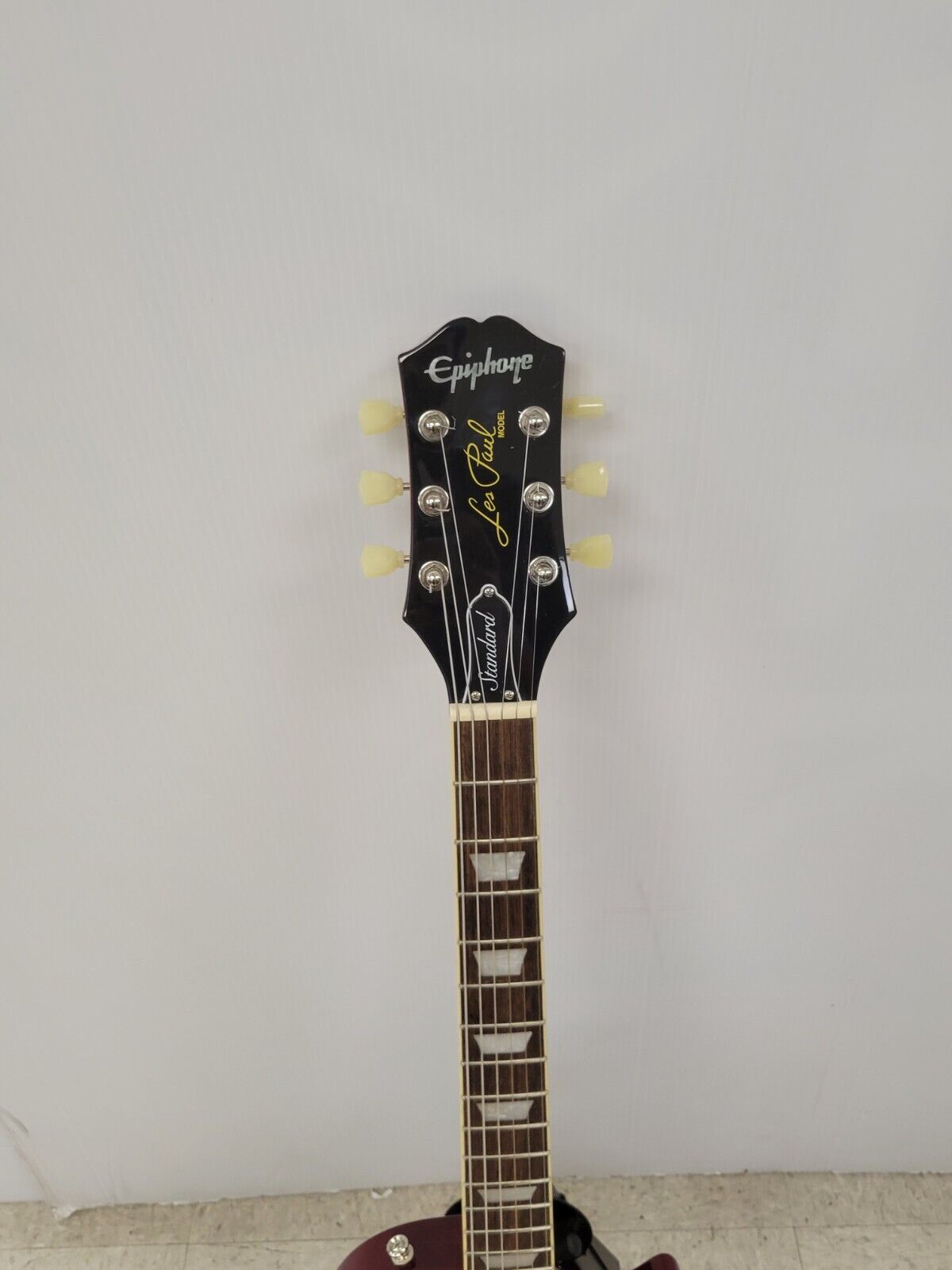Epiphone Les Paul Standard Electric Guitar - Professional Quality for Rock, Blues & Studio Recording