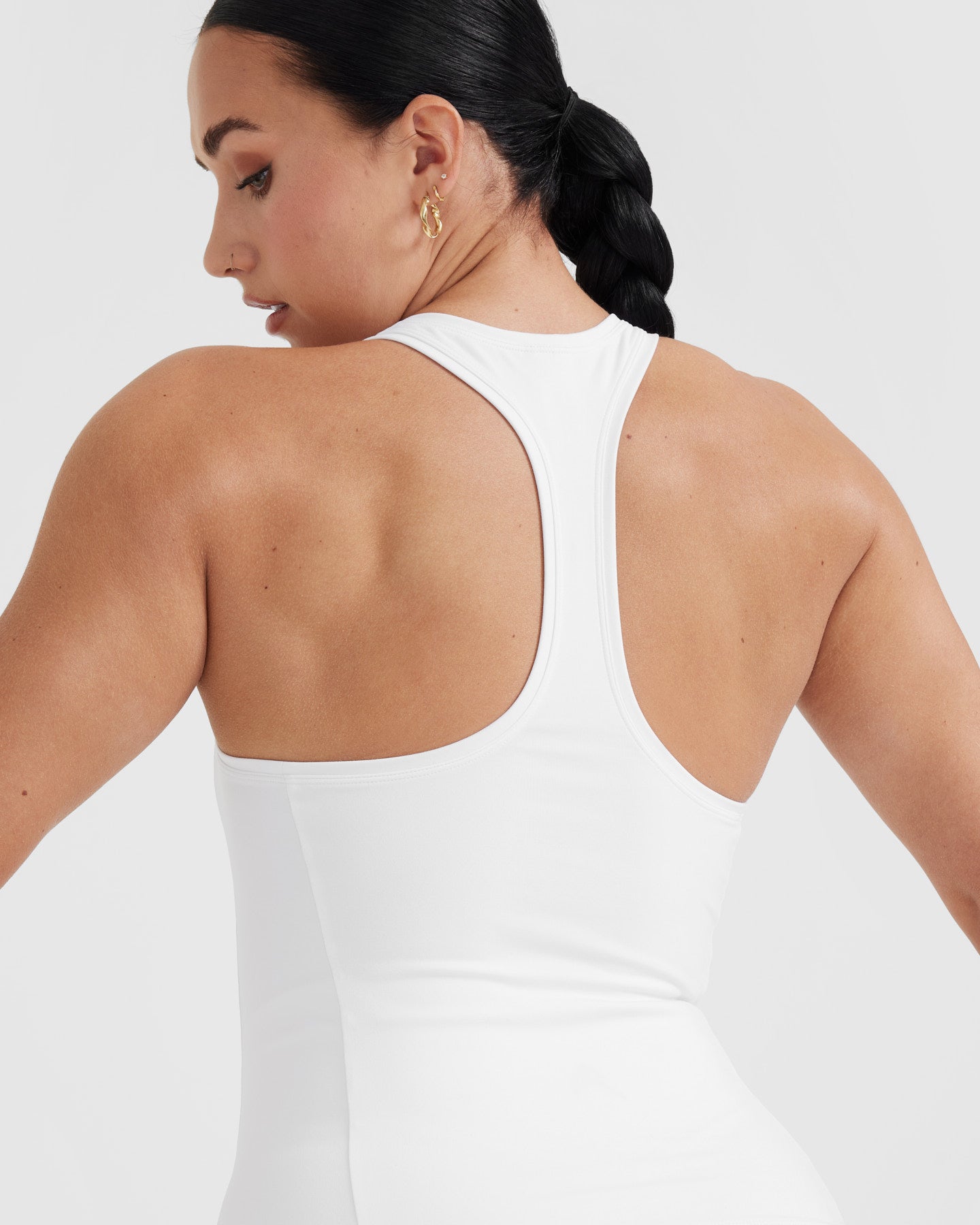 Timeless White Vest for Women & Men - Classic Layering Piece for Fall & Winter Fashion | Perfect for Office, Outdoors & Casual Wear