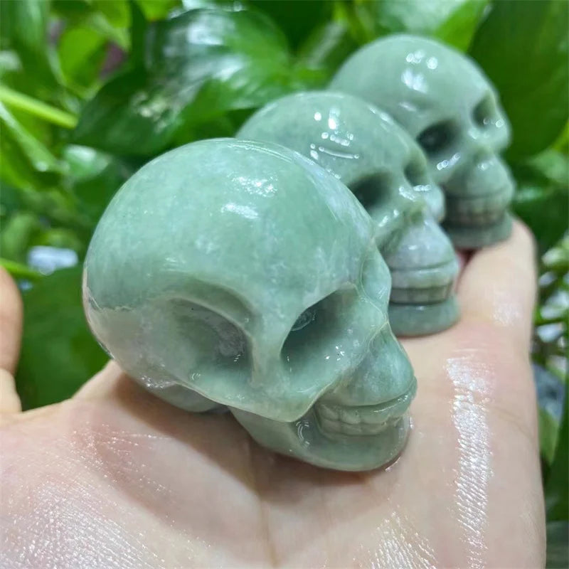 Natural Green Aventurine Skull Figurine - Handcrafted Healing Crystal Carving for Halloween Gifts & Home Decor (2 Inch, 1 Piece) - Perfect for Meditation, Spiritual Healing & Gothic Home Decor