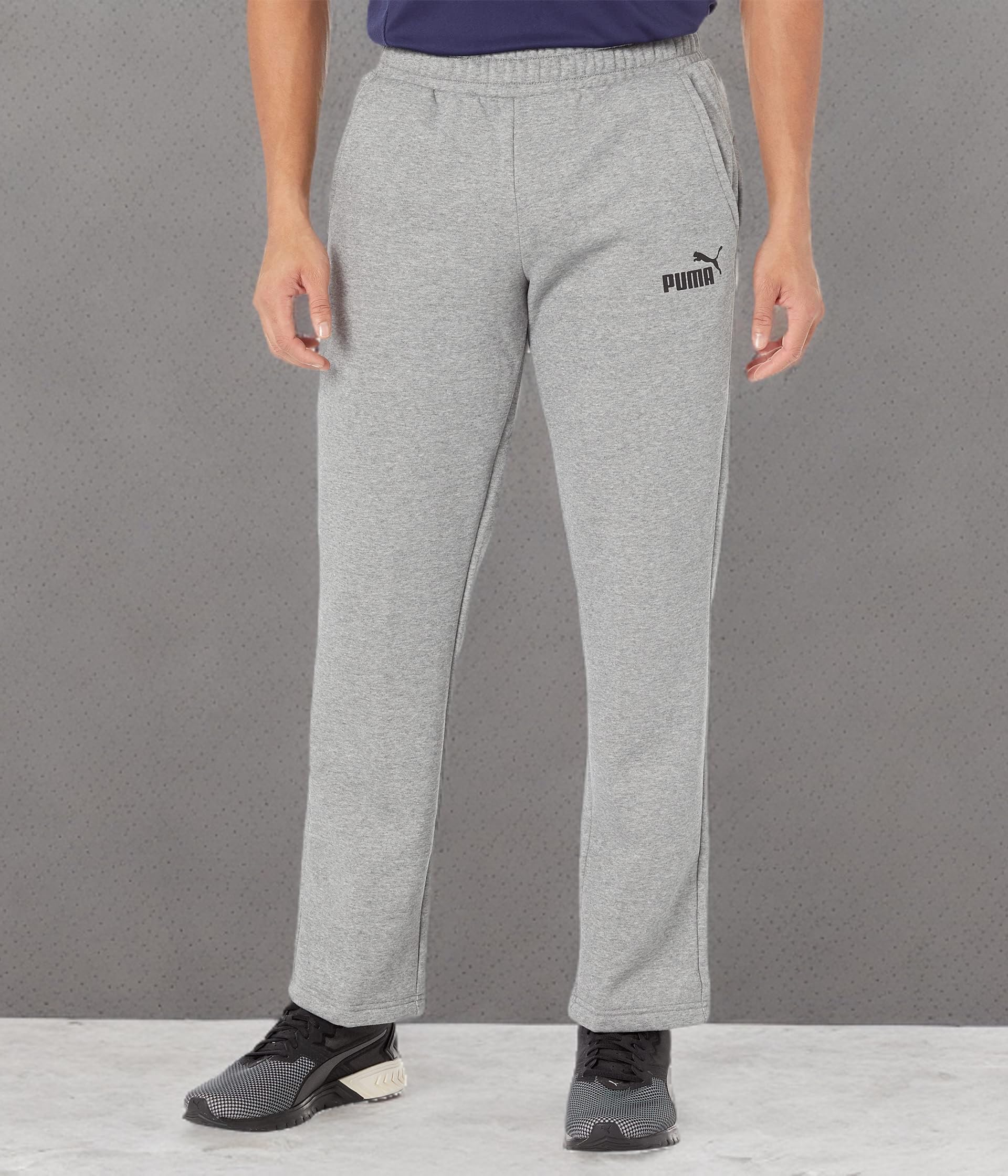PUMA Men's Essentials Fleece Sweatpants - Comfortable Athletic Joggers for Casual Wear & Gym - Big & Tall Sizes Available - Perfect for Workouts, Lounging & Running Errands