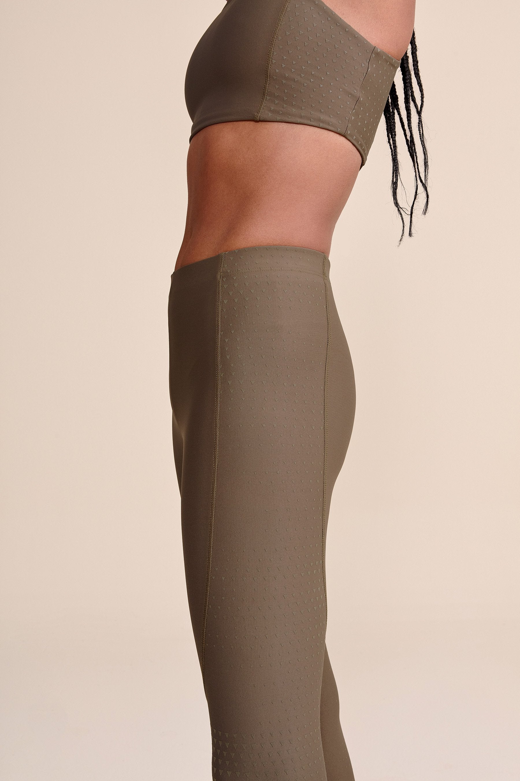 Allure® Mat Adaptiv High-Waisted Yoga Leggings for Women - Moisture-Wicking, 4-Way Stretch Workout Pants for Yoga, Pilates & Gym - Plus Size Available
