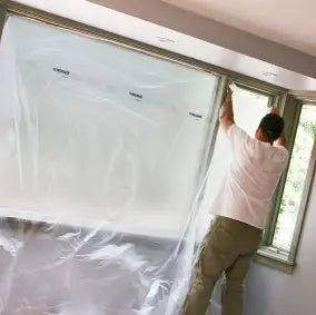 Cling Cover® Self Adhering Plastic Sheeting - Clear Protective Film for Windows, Furniture & Floors - Easy to Apply & Remove, No Residue - Ideal for Home Renovation, Painting & Moving Protection