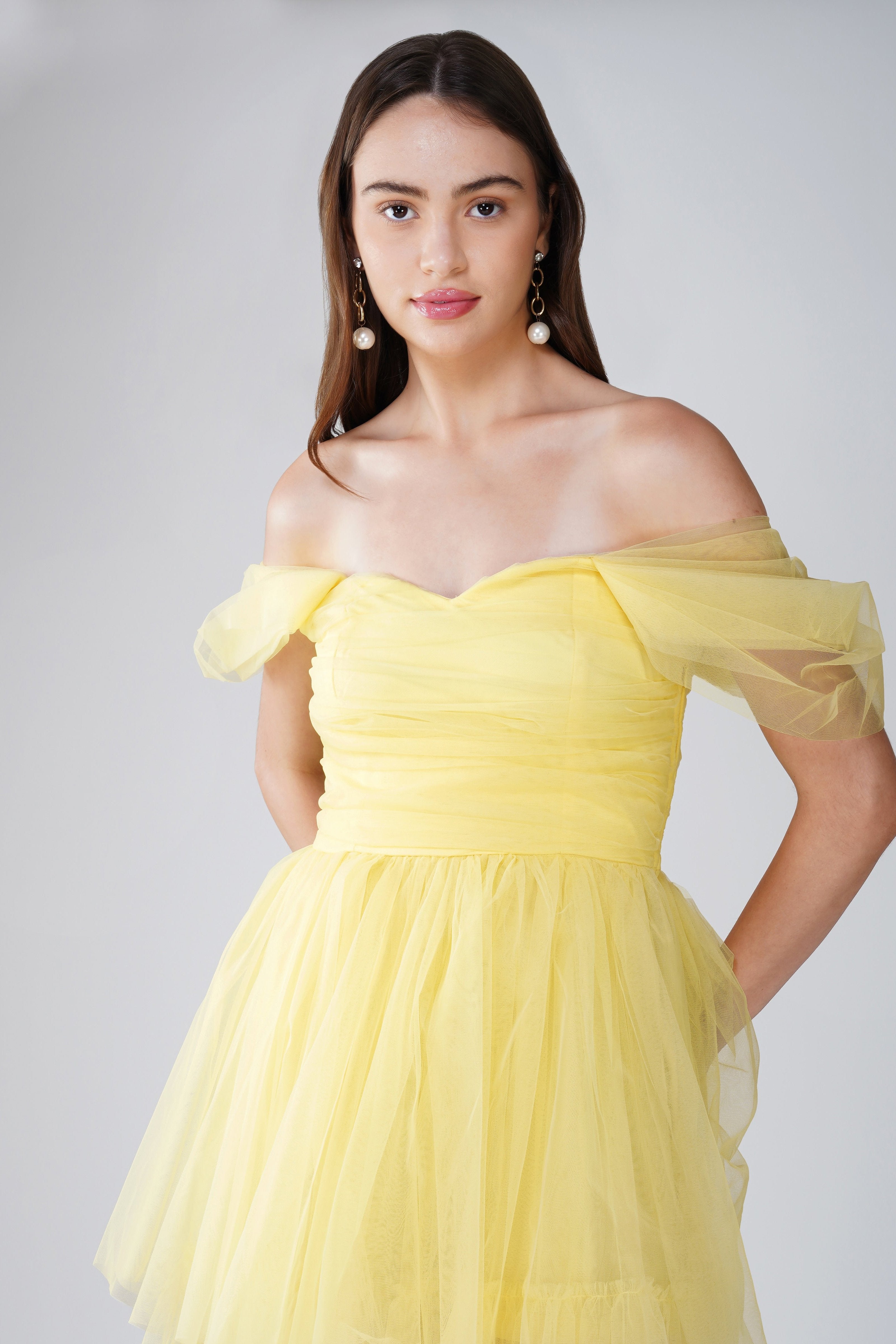 Stylish Sydney Maxi Dress in Yellow - Perfect for Summer Beach Vacations, Parties & Casual Outings