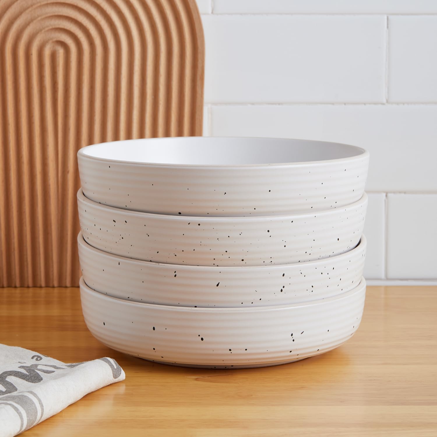 Lauren Modern Stoneware 32-Piece Round Dinnerware Set - 8-Person Plates & Bowls in Off White | Durable Stoneware Dinner Set for Family Gatherings, Restaurants & Everyday Dining