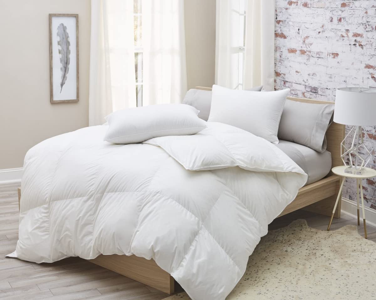 CB8Q15A 350 Thread Count All-Season Batiste Comforter - Full & Queen Size Bedding for Year-Round Comfort - Perfect for Master Bedroom, Guest Room & Dormitory