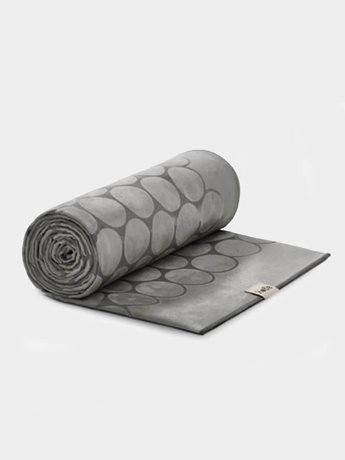 Non-Slip Agoy Gecko Touch Yoga Towel - Ultra Absorbent & Eco-Friendly for Hot Yoga, Pilates & Workouts - Perfect for Grip & Sweat Control in Studios or Home Gym