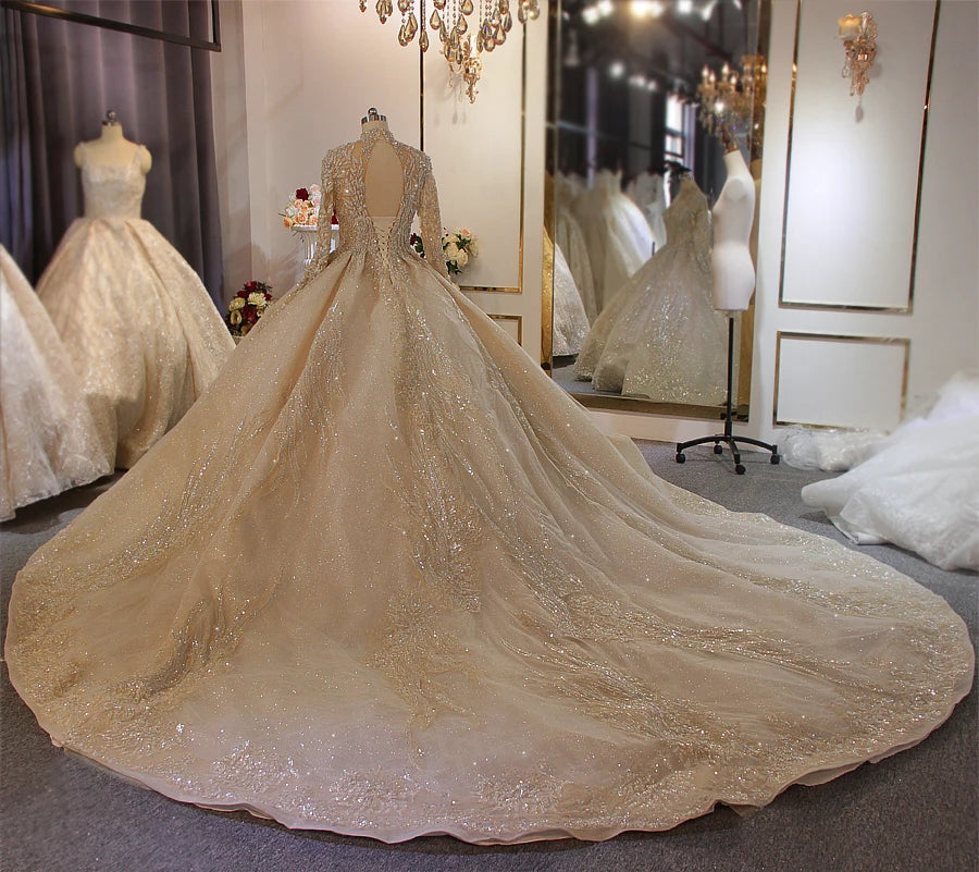 Elegant Gold Trumpet Mermaid Wedding Dress - High Quality Bridal Gown for Beach, Church & Formal Weddings