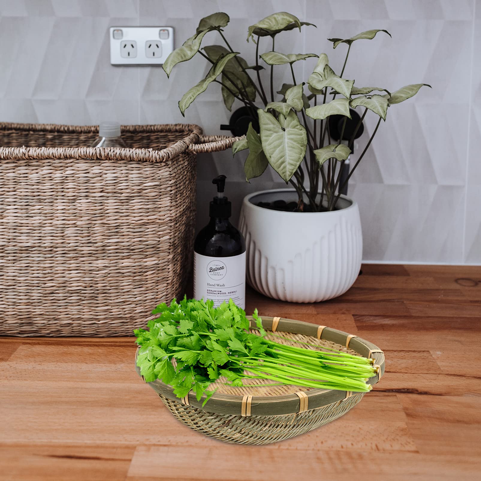 DOITOOL Rustic Woven Bamboo Basket - Multipurpose Serving Bowl for Fruits, Bread & Centerpieces | Eco-Friendly Kitchen Countertop Organizer & Household Dustpan | Perfect for Farmhouse Dining, Party Serving & Pantry Storage