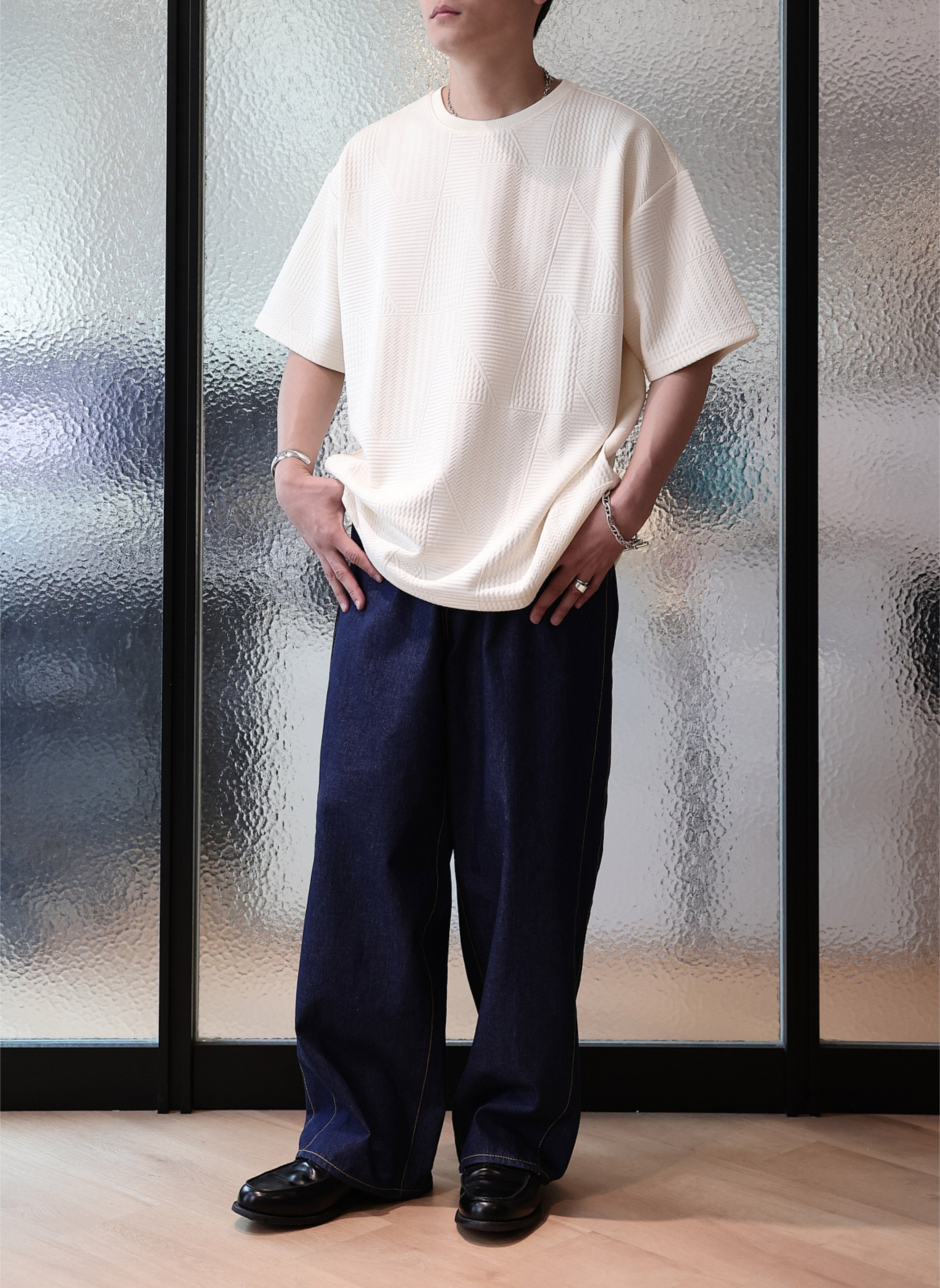 Stylish Polyester Spandex Jacquard Oversized T-Shirt for Women - Comfortable & Trendy Casual Wear for Everyday Outfits